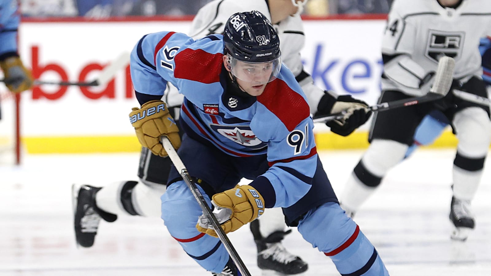 Winnipeg Jets Re-Sign Cole Perfetti to Bridge Contract