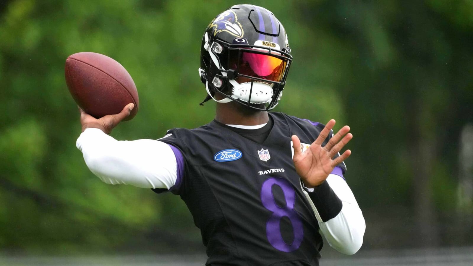 Lamar Jackson showing key improvement in throwing mechanics