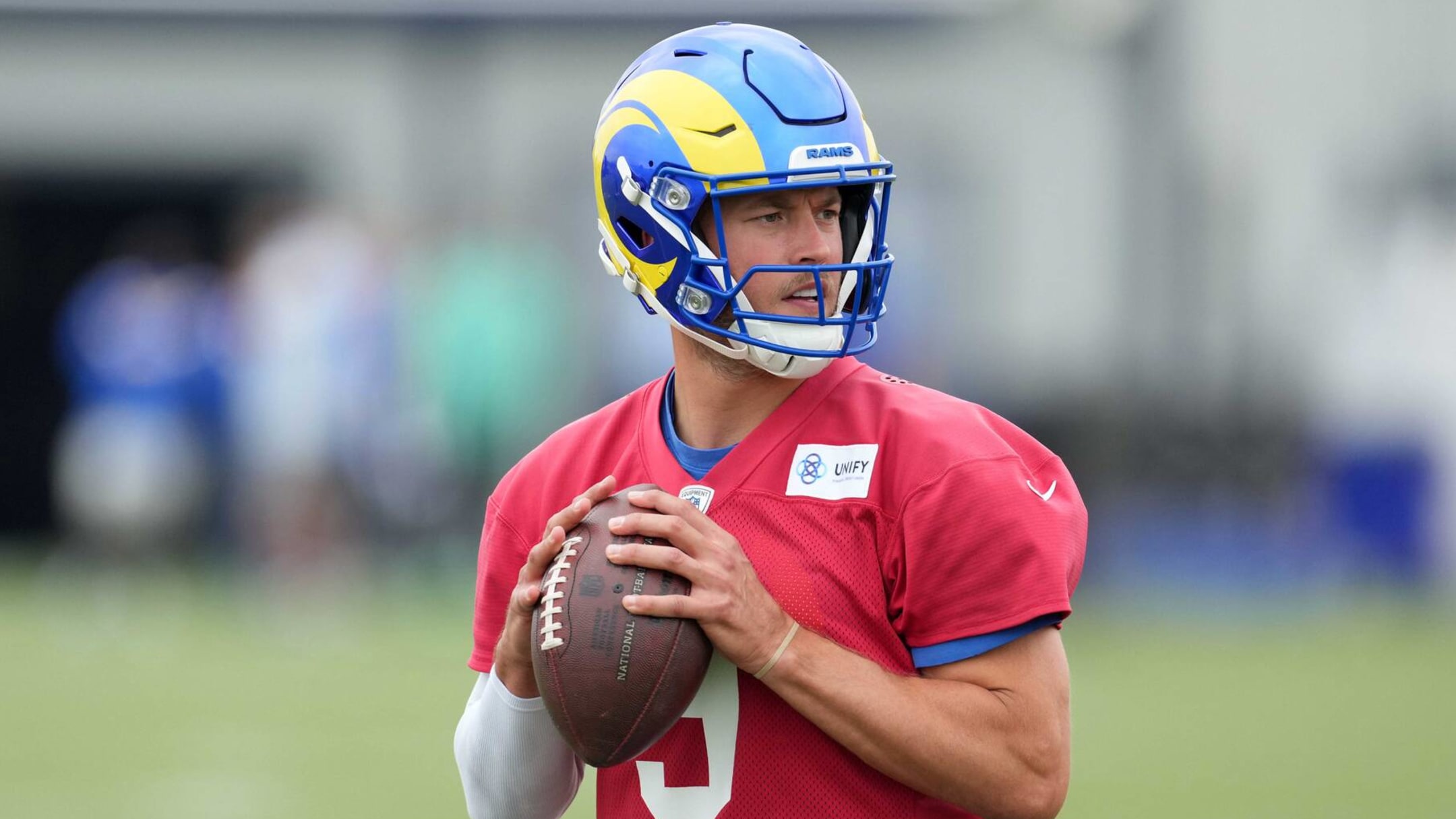 Rams 'trying to' trade quarterback Matthew Stafford: report