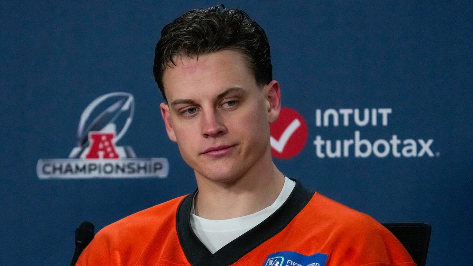 Joe Burrow addresses contract extension talks Yardbarker