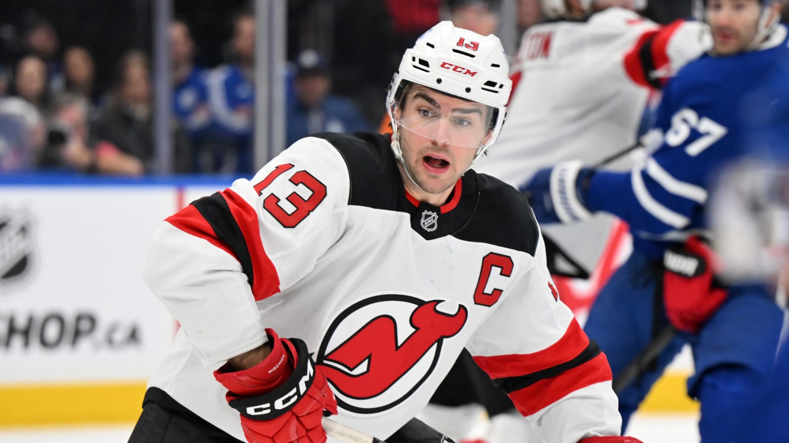  Devils Nico Hischier Injured, Leaves Game vs. Canadiens