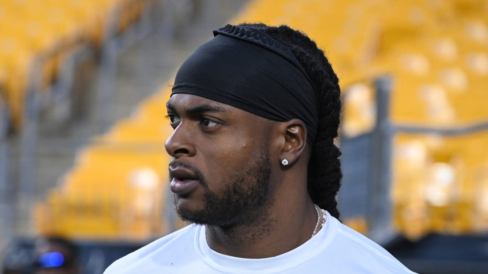 Watch: Jets' Adams returns to score TD following concussion check