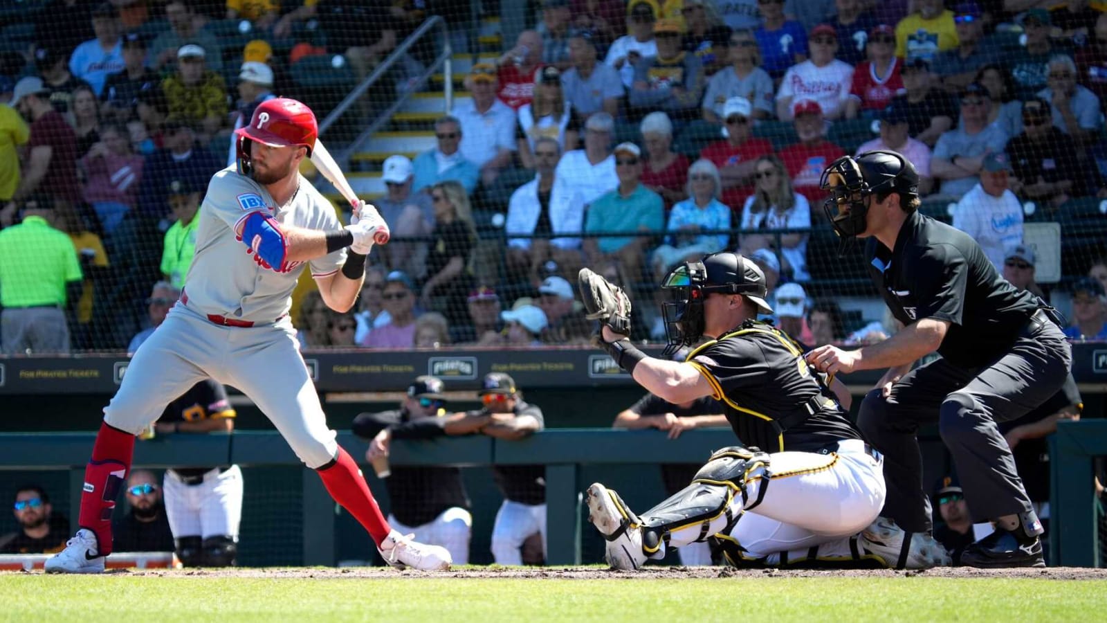Infamous scorebug returns during Pirates-Phillies game