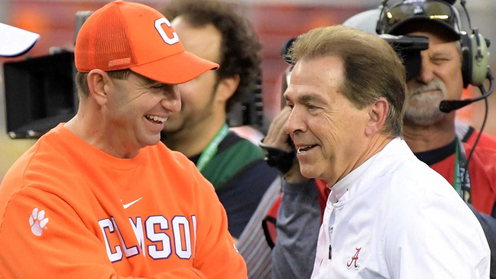 Protector of his realm, Alabama's Nick Saban reaches a crossroads