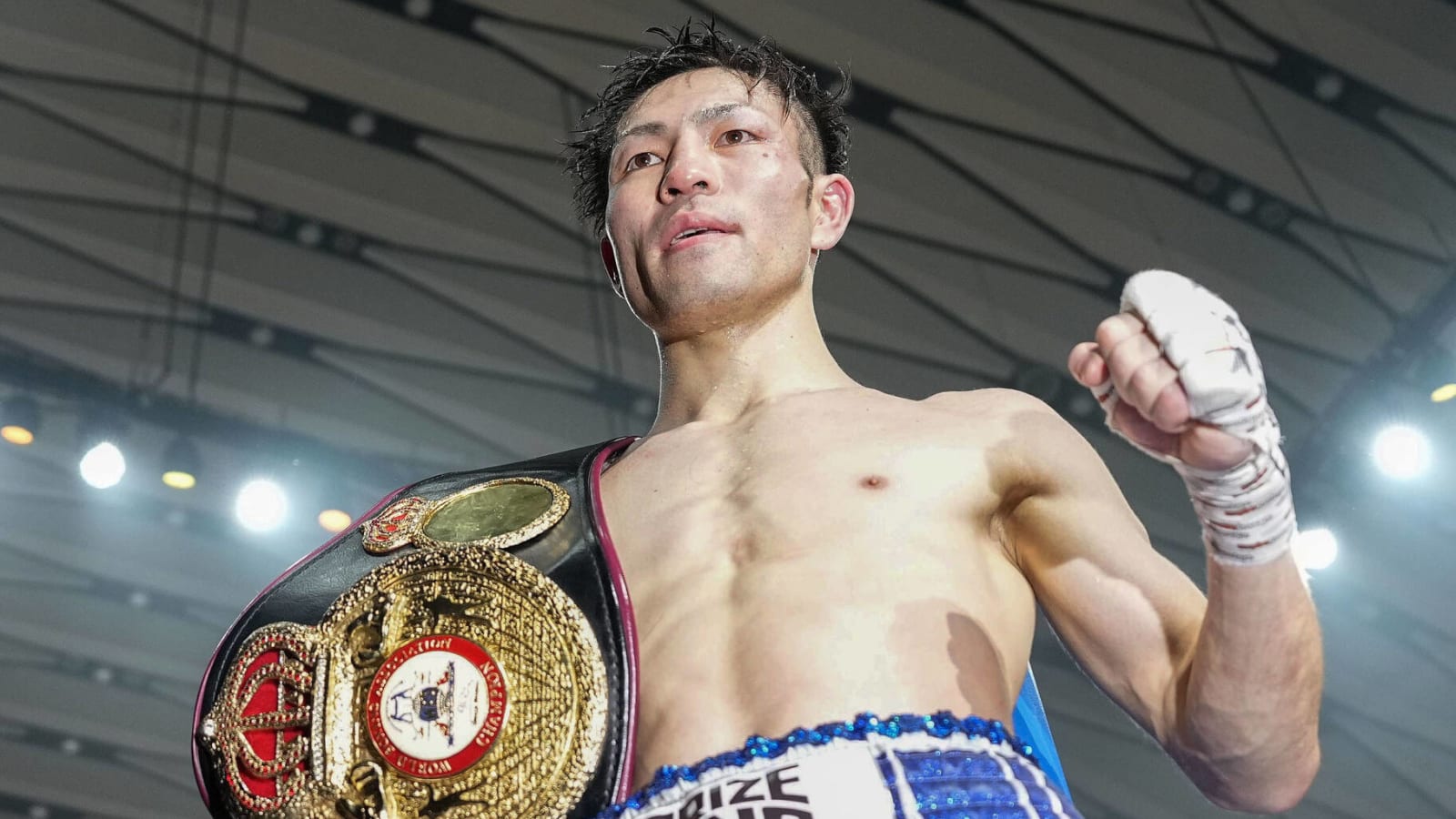 Takuma Inoue and Seigo Yuri Akui Defend World Titles in Decision Wins