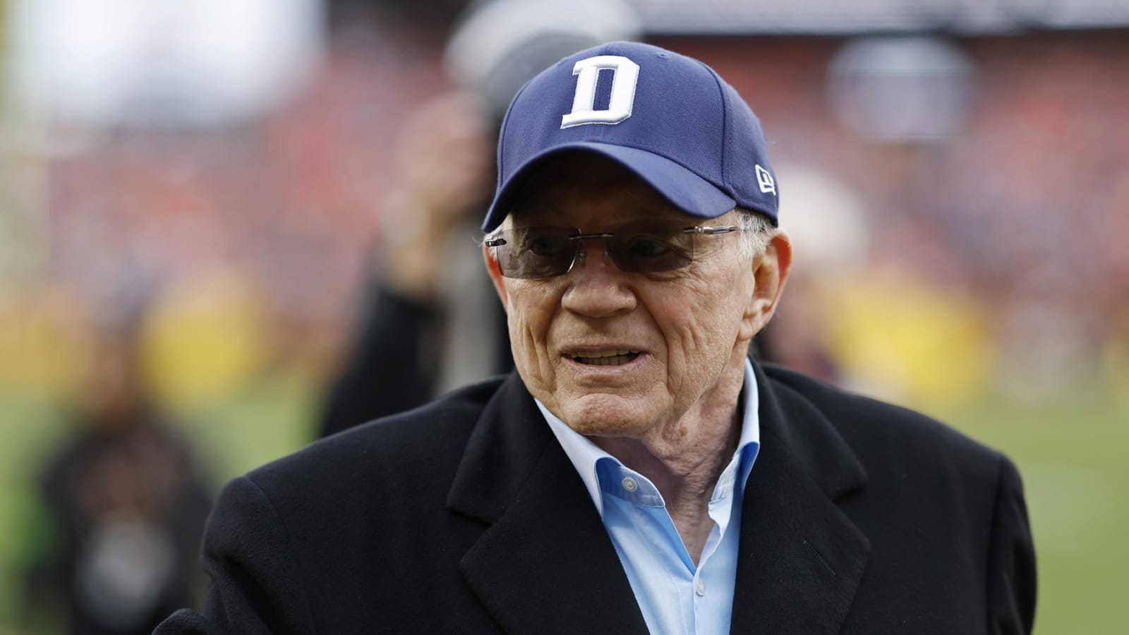 Jones responds to former coach critical comments of Cowboys