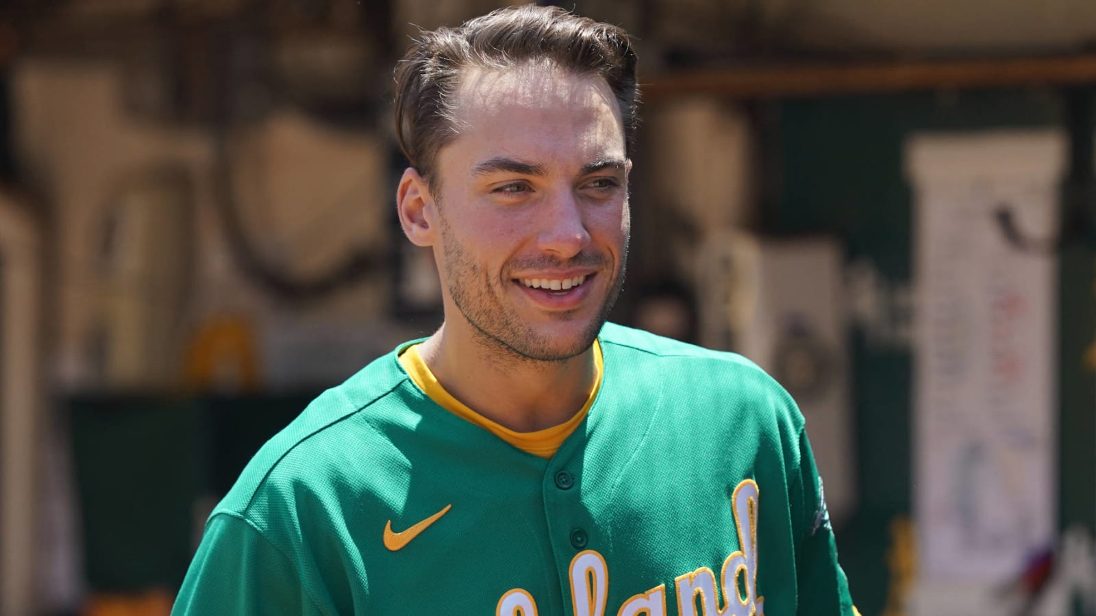 Which teams are most likely to acquire A's 1B Matt Olson?