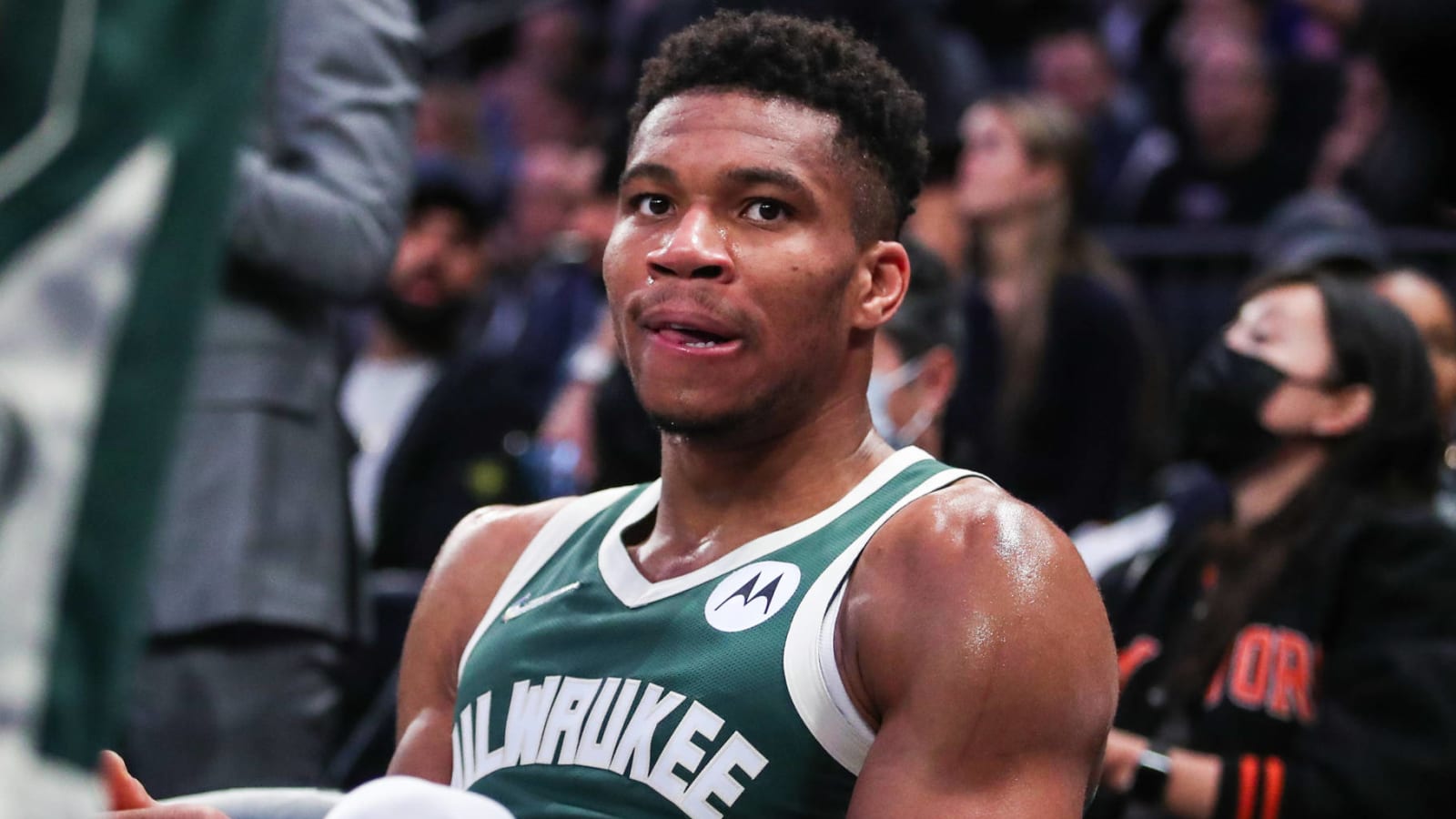 Giannis has great reaction to American culinary delicacy