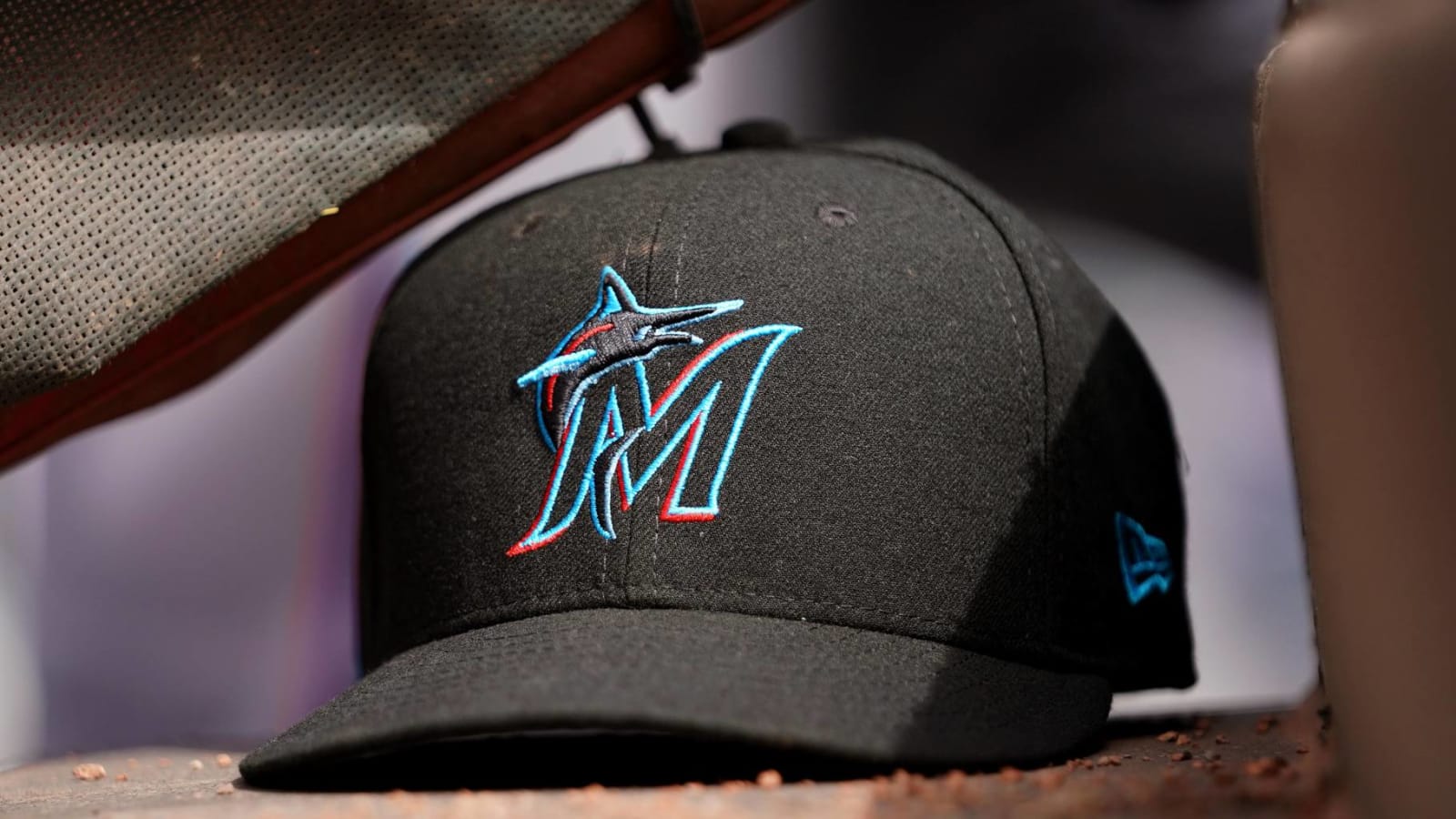 Marlins busing coronavirus-infected players back to Florida