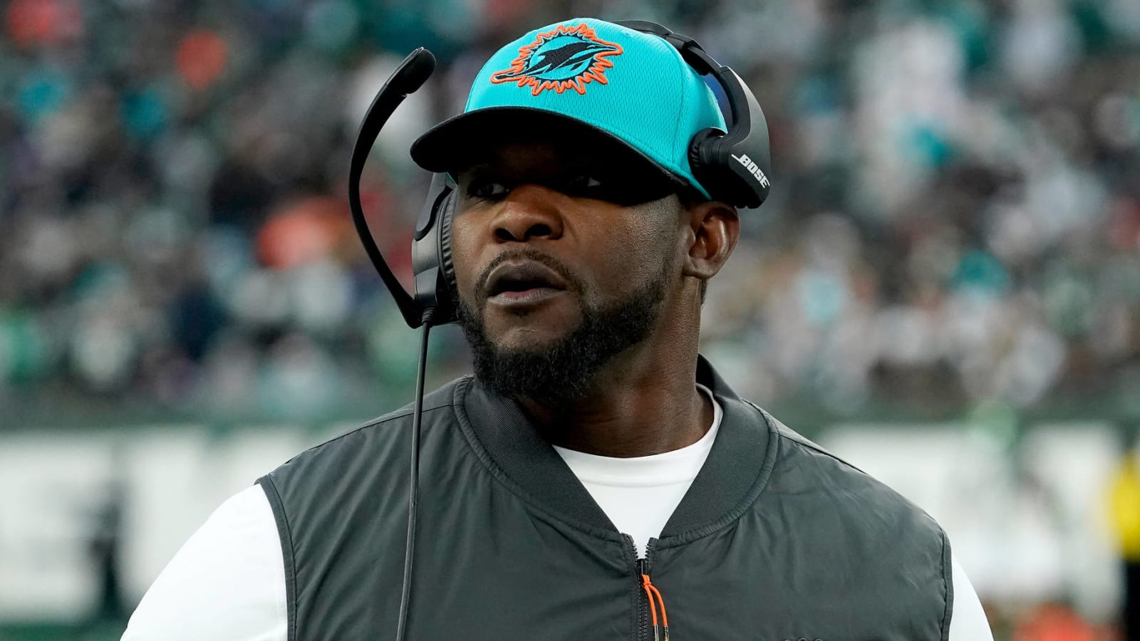 Bears add former Dolphins HC Brian Flores to list of interviews