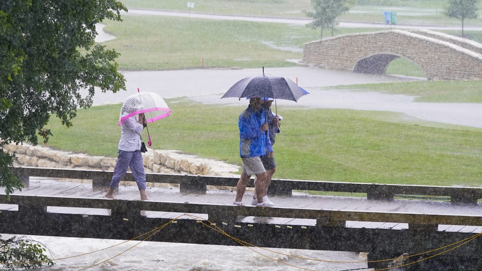 Extreme Dallas flooding delays AT&T Byron Nelson