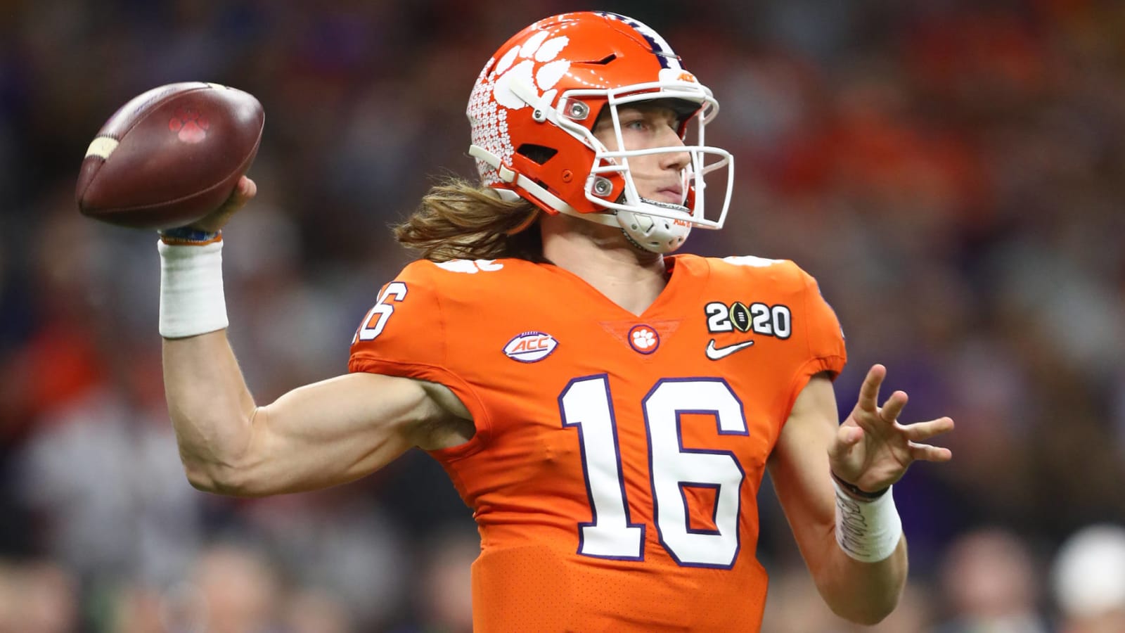 Trevor Lawrence throws for five TDs, 391 yards in first half