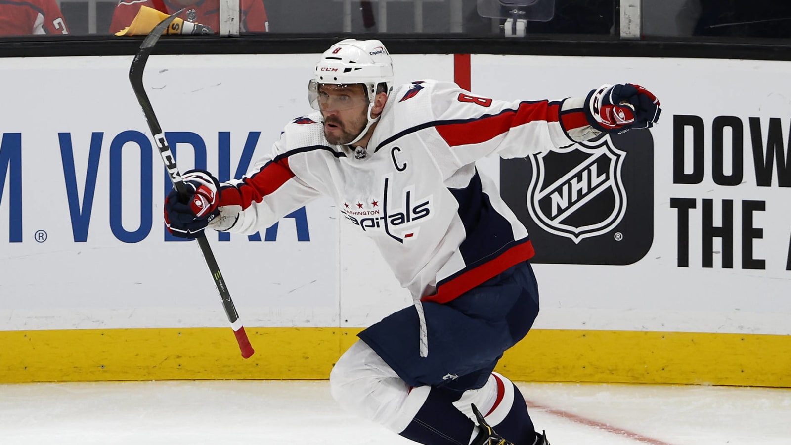 Alex Ovechkin wants to retire with Capitals