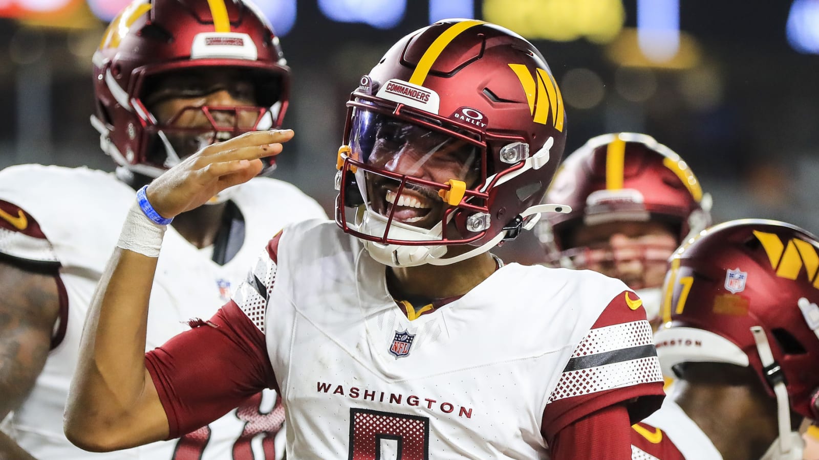 Watch: Commanders' Jayden Daniels breaks ankles on 'MNF'