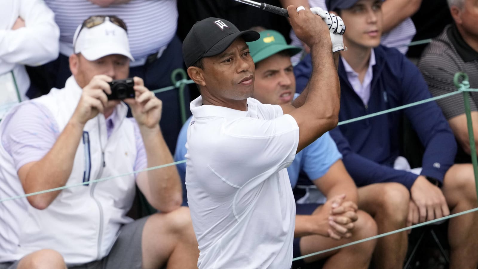 Bettors backing Tiger Woods as long shot to win Masters