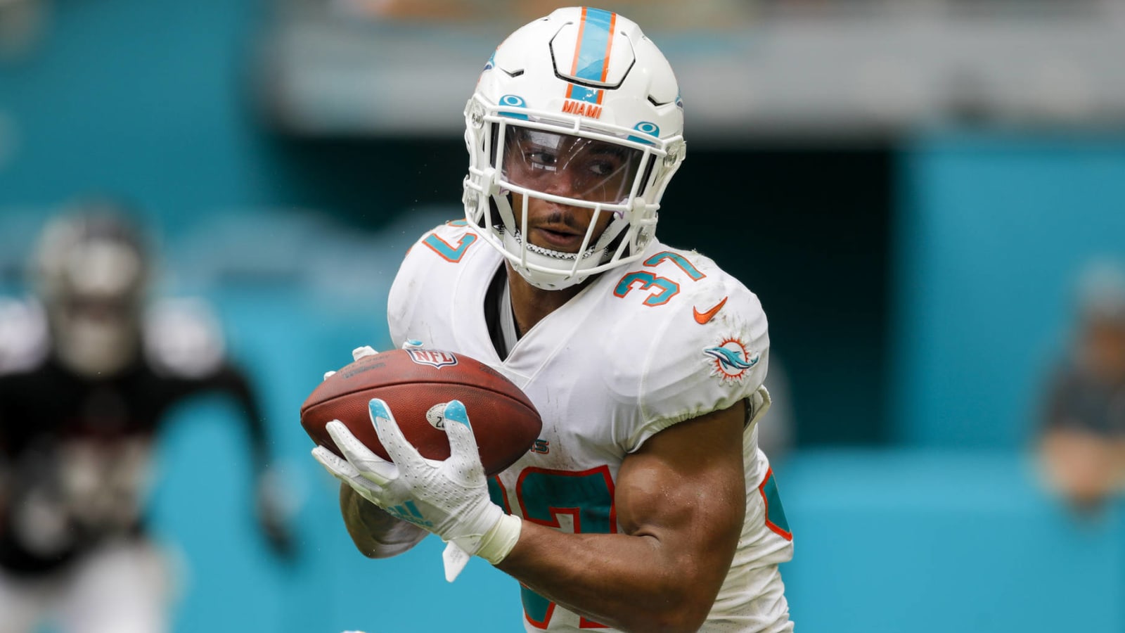 Dolphins RBs Gaskin, Ahmed activated from COVID list