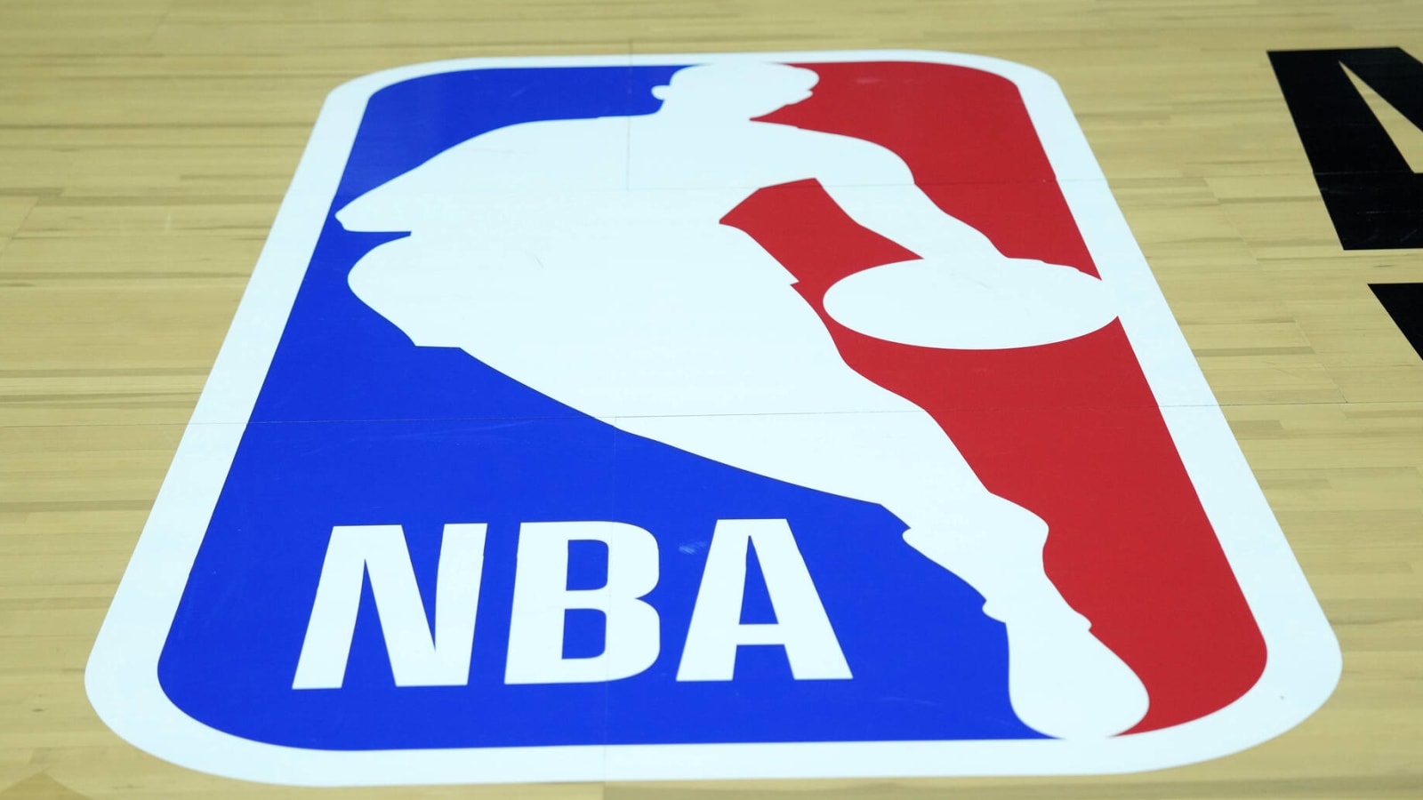 NBA to phase in second tax apron