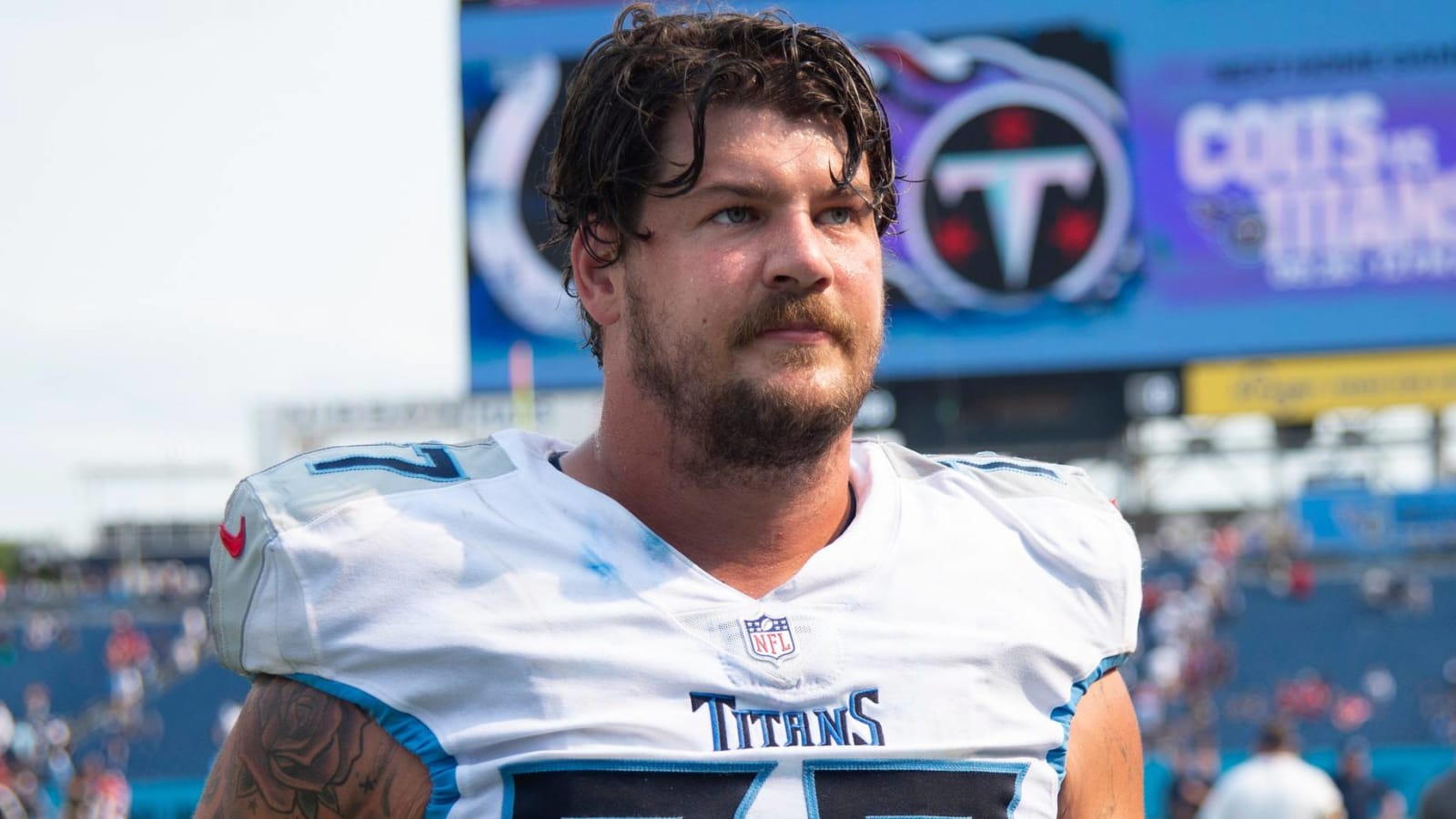 Taylor Lewan in concussion protocol, out vs. Chiefs