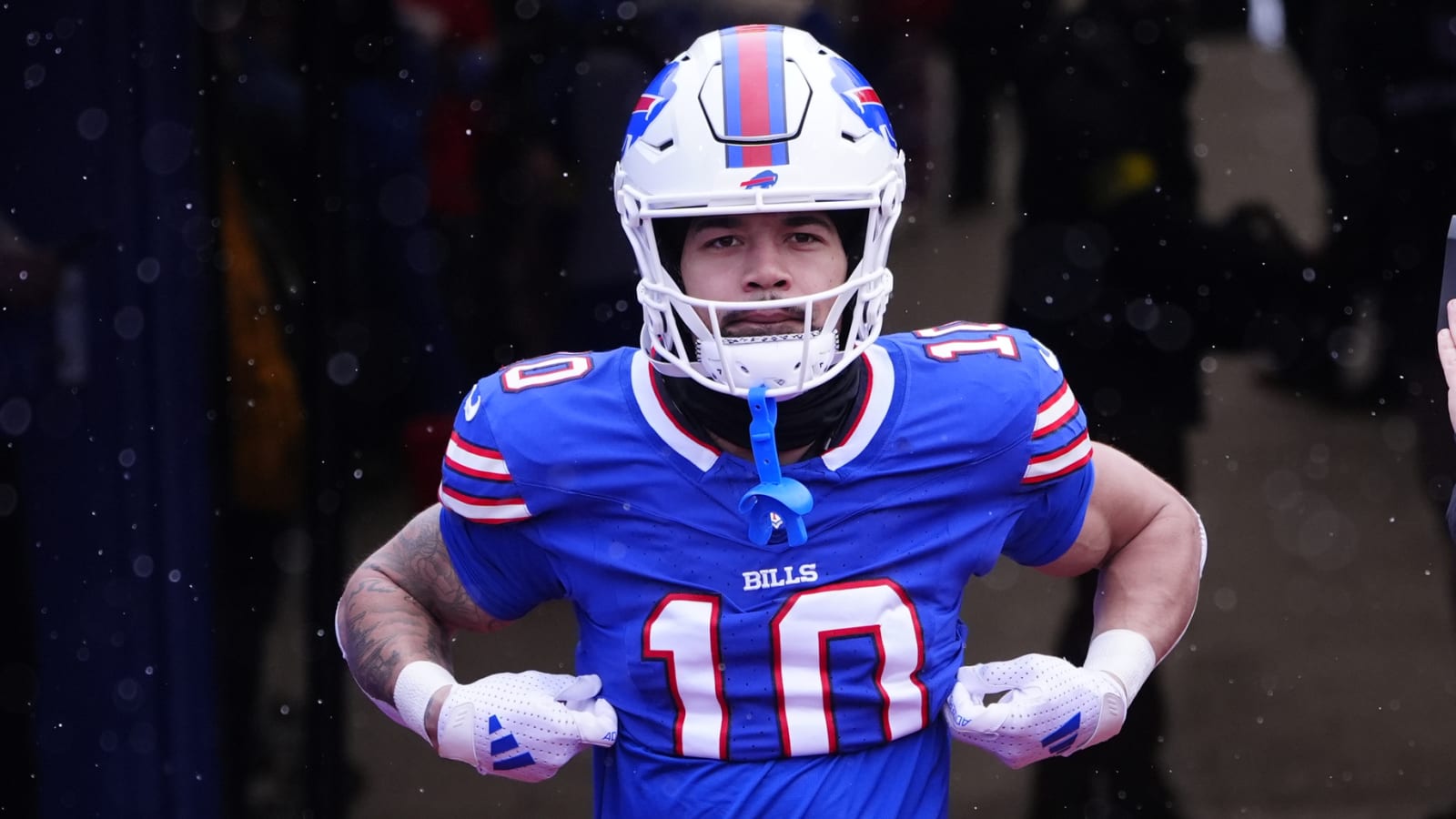 Bills agree to extension with reliable WR