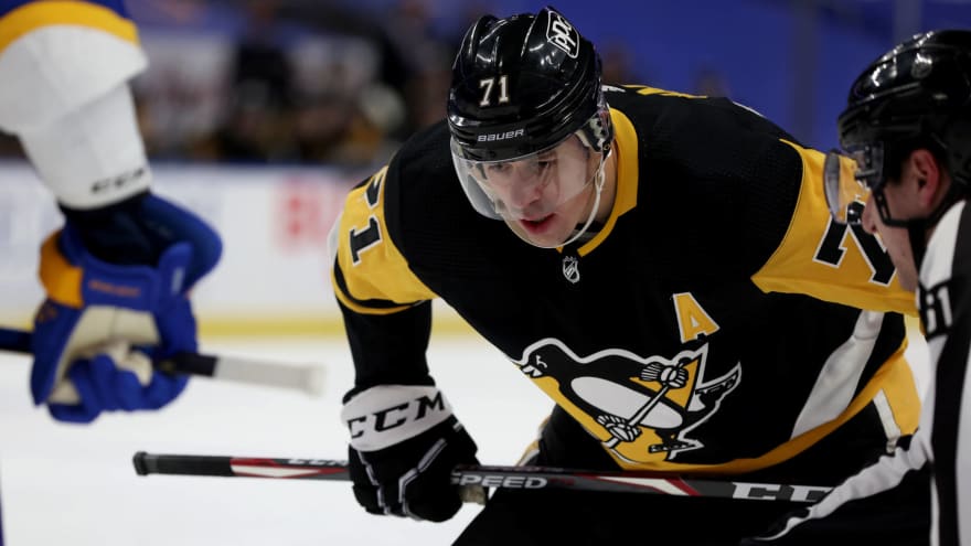 Malkin skates with Pens for first time since knee surgery