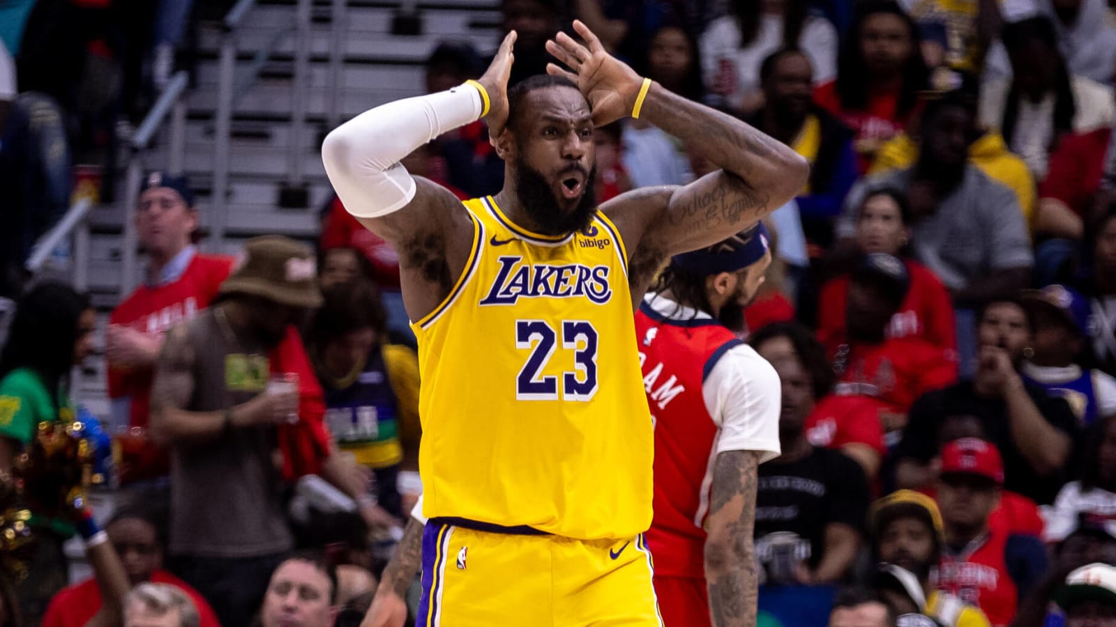 Lakers’ LeBron James Questions Major Missing Accolade