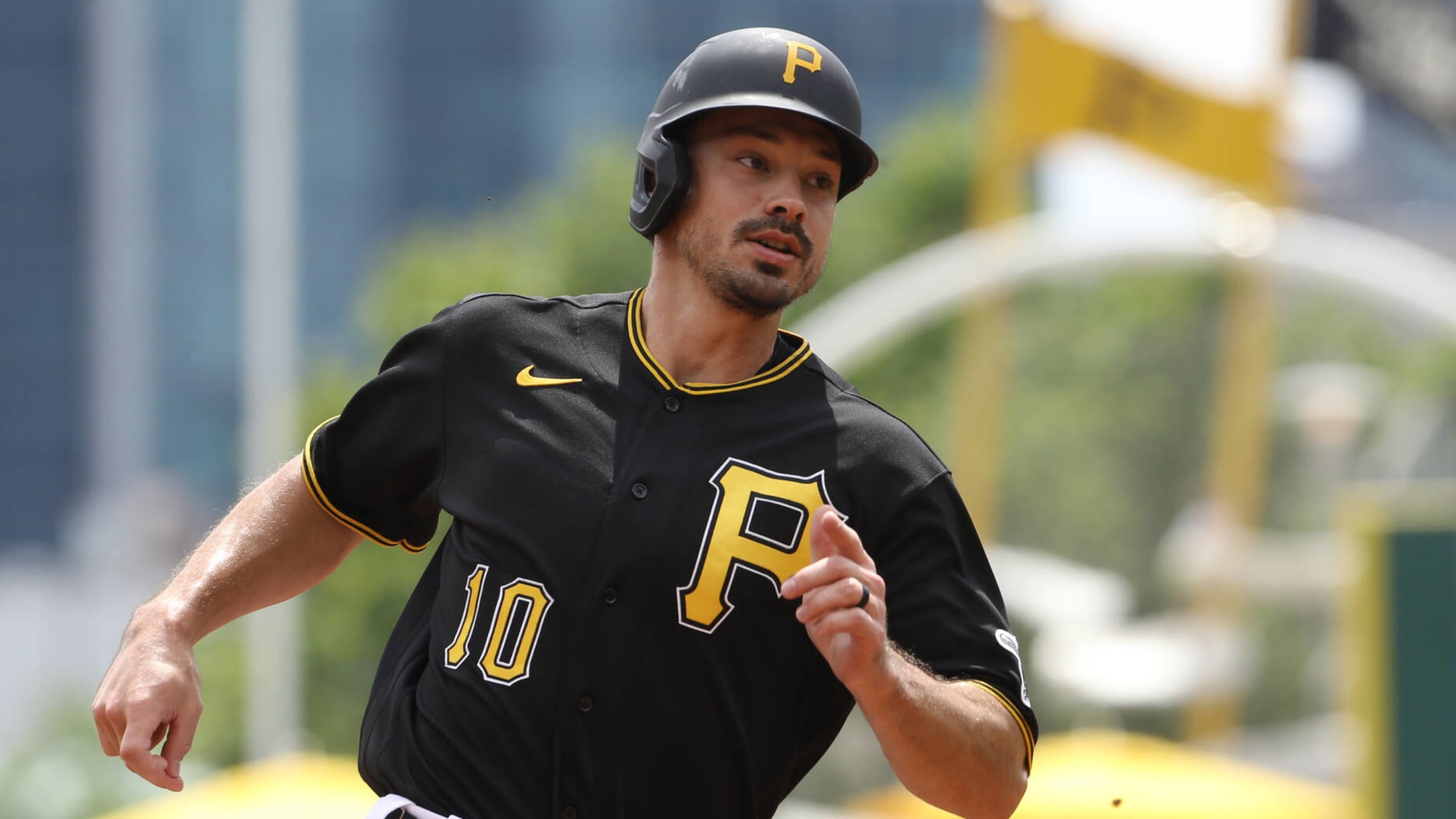 A hodgepodge on the Pirates in August
