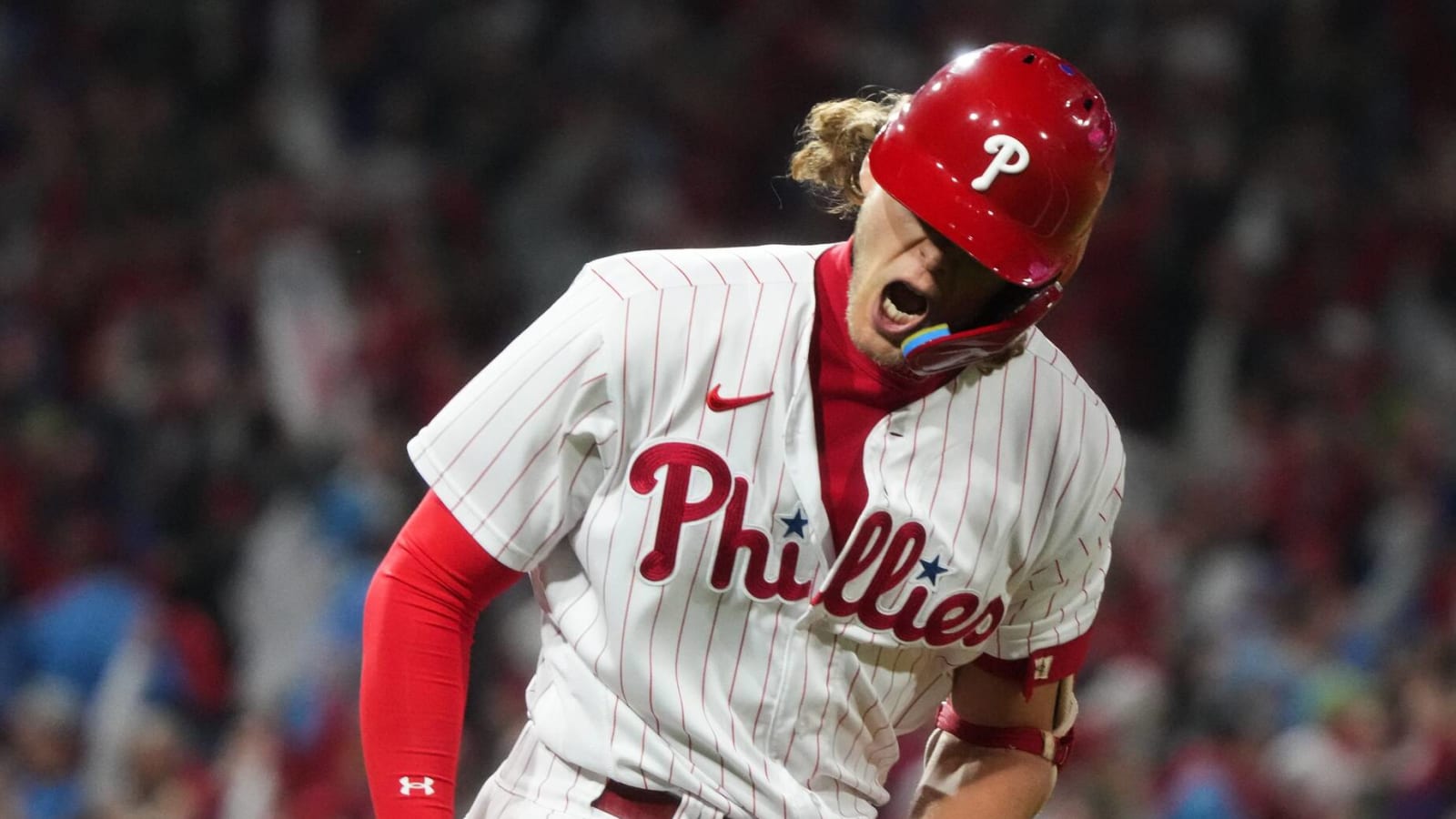 Versatile Phillies infielder wins arbitration hearing