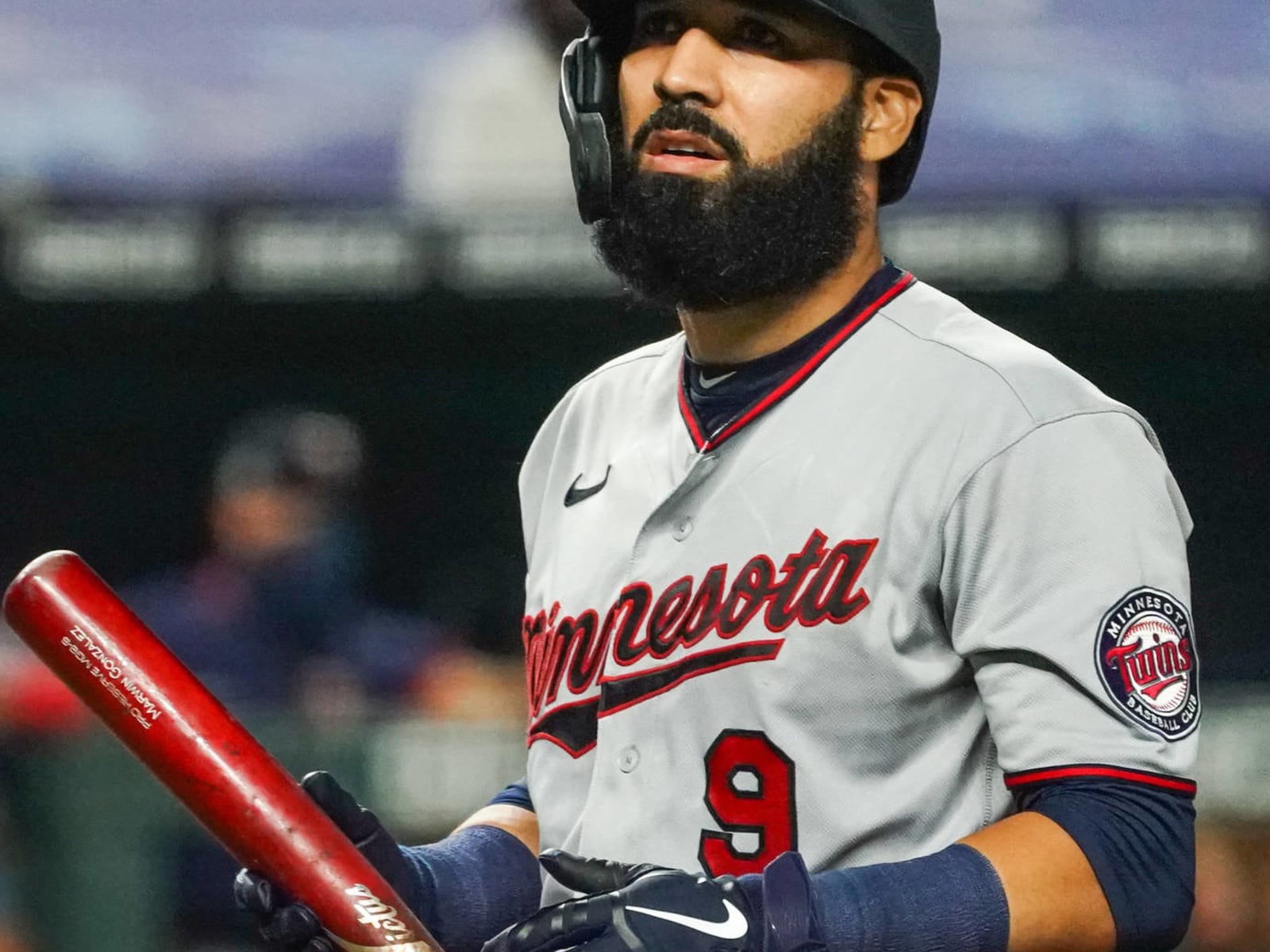 MLB - Minnesota Twins sign Marwin Gonzalez to 2-year deal.