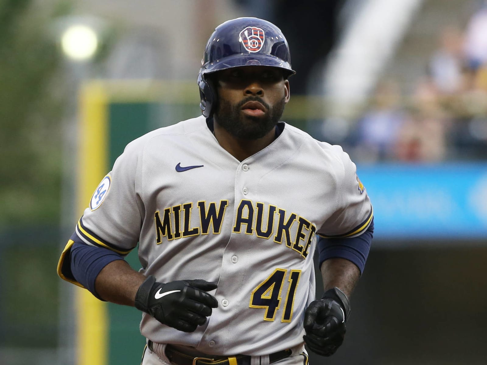 Red Sox Trade Hunter Renfroe to Brewers for Jackie Bradley Jr