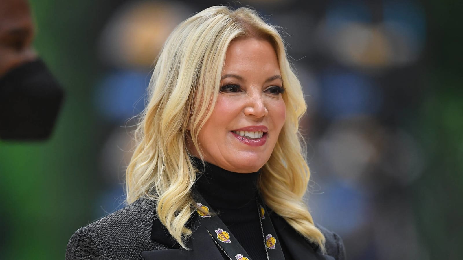Stephen A. Smith calls out Lakers owner Jeanie Buss