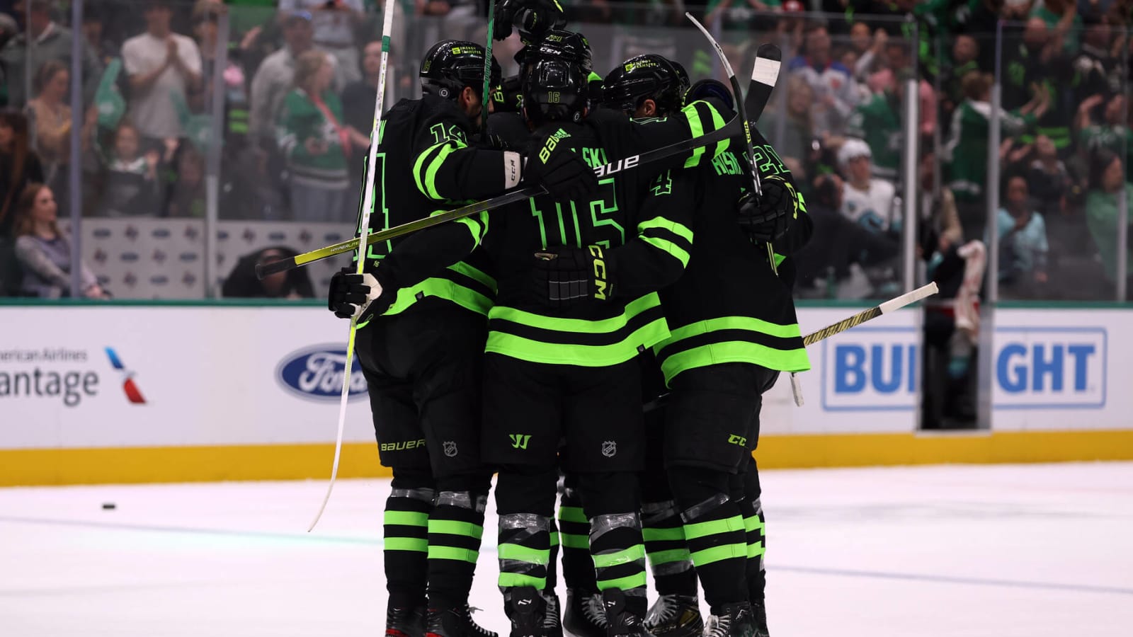 Stars Clinch Central Division Title After 3-1 Win Over Kraken