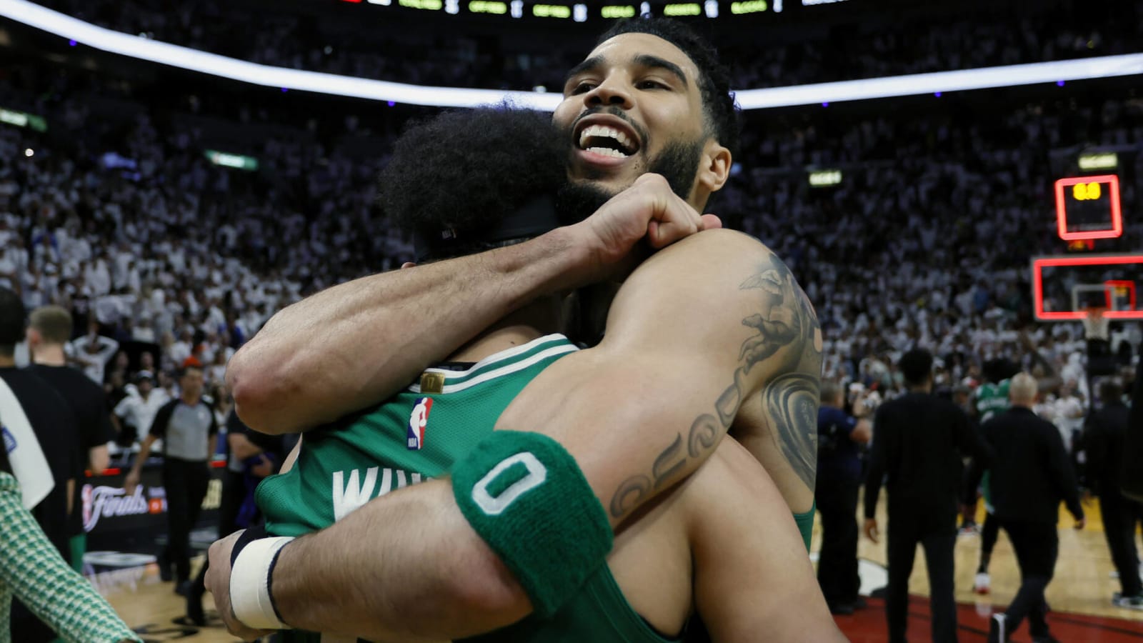 Watch: Derrick White's last-second put-back forces Game 7