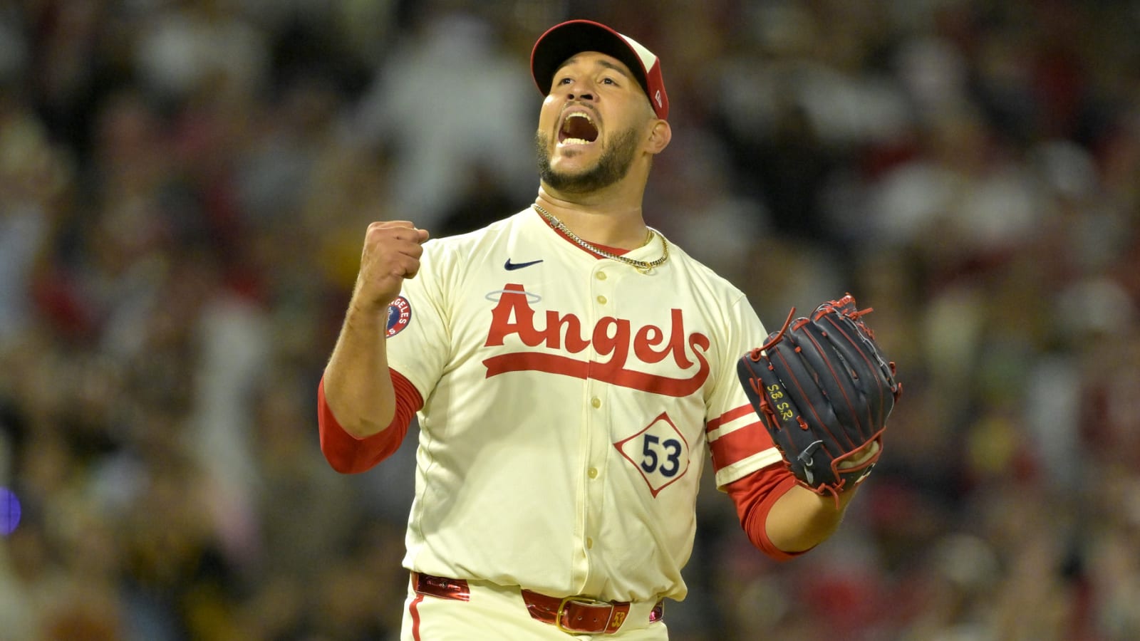 Phillies showing interest in shutdown Angels closer