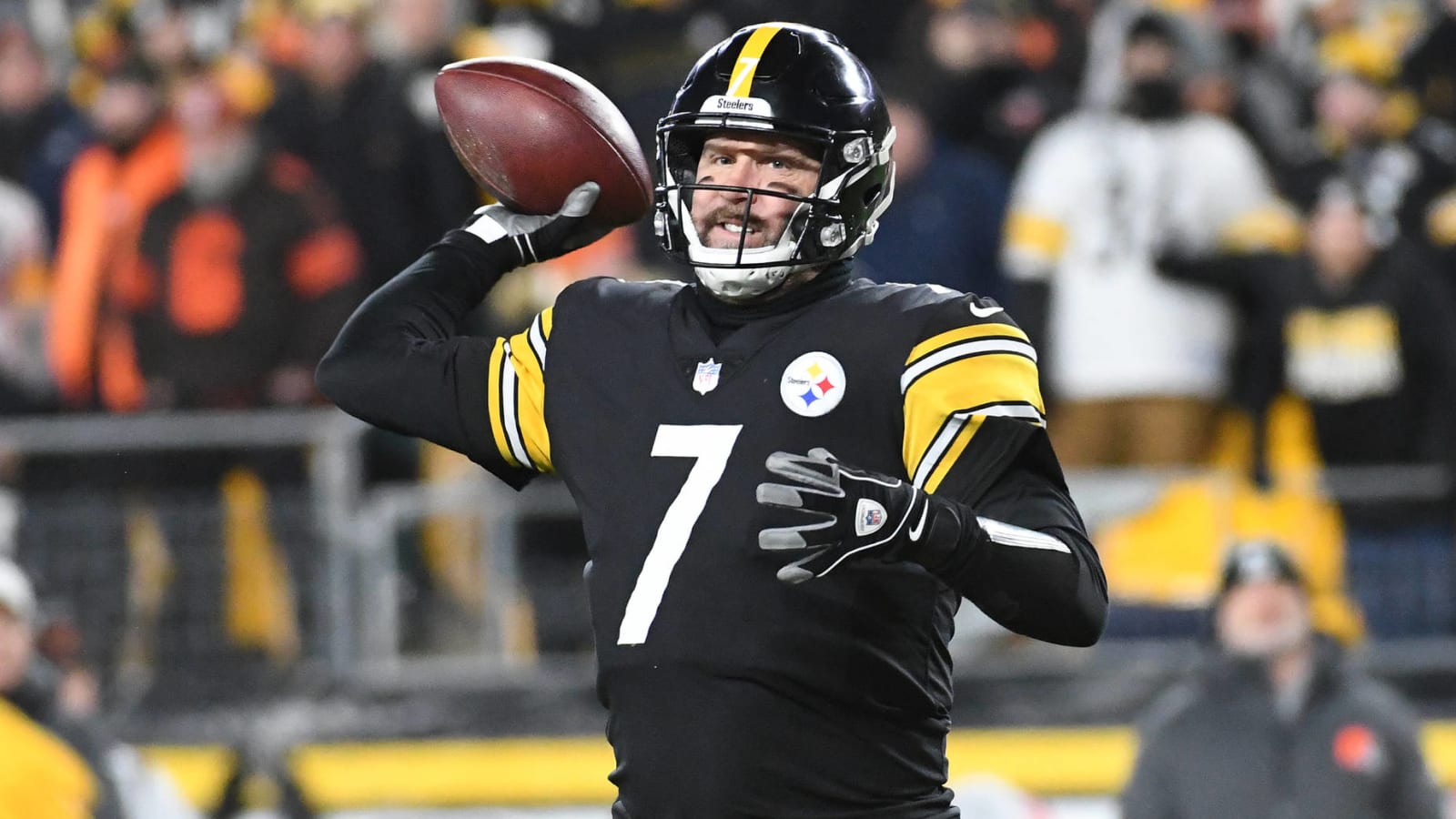 Why did the Browns pass on drafting Roethlisberger in 2004?