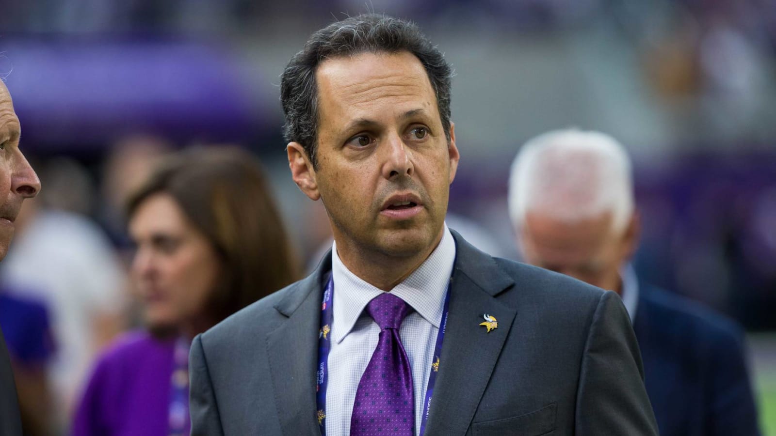 Vikings owner concerned over team's low vaccination rate