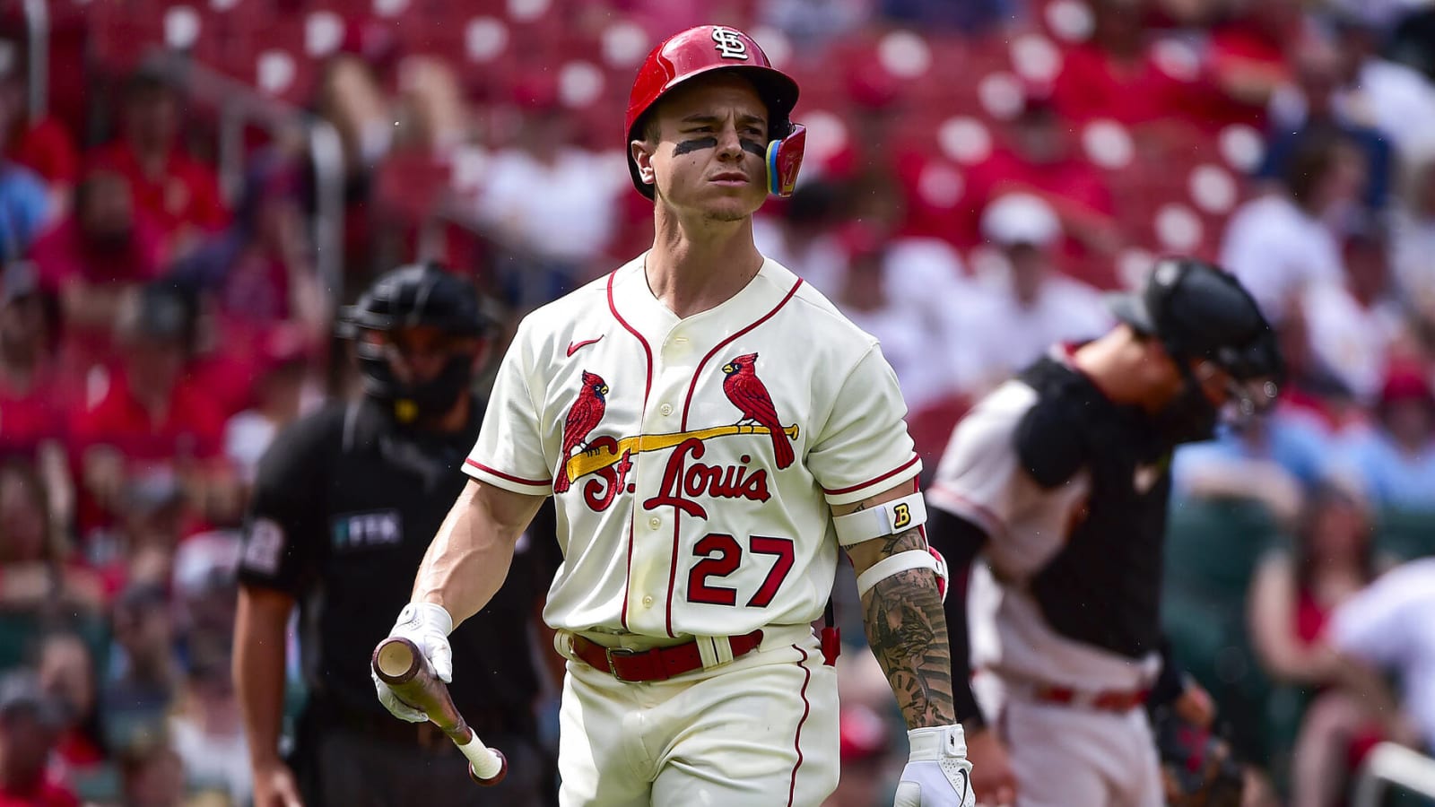 Cardinals win arbitration case with OF Tyler O'Neill