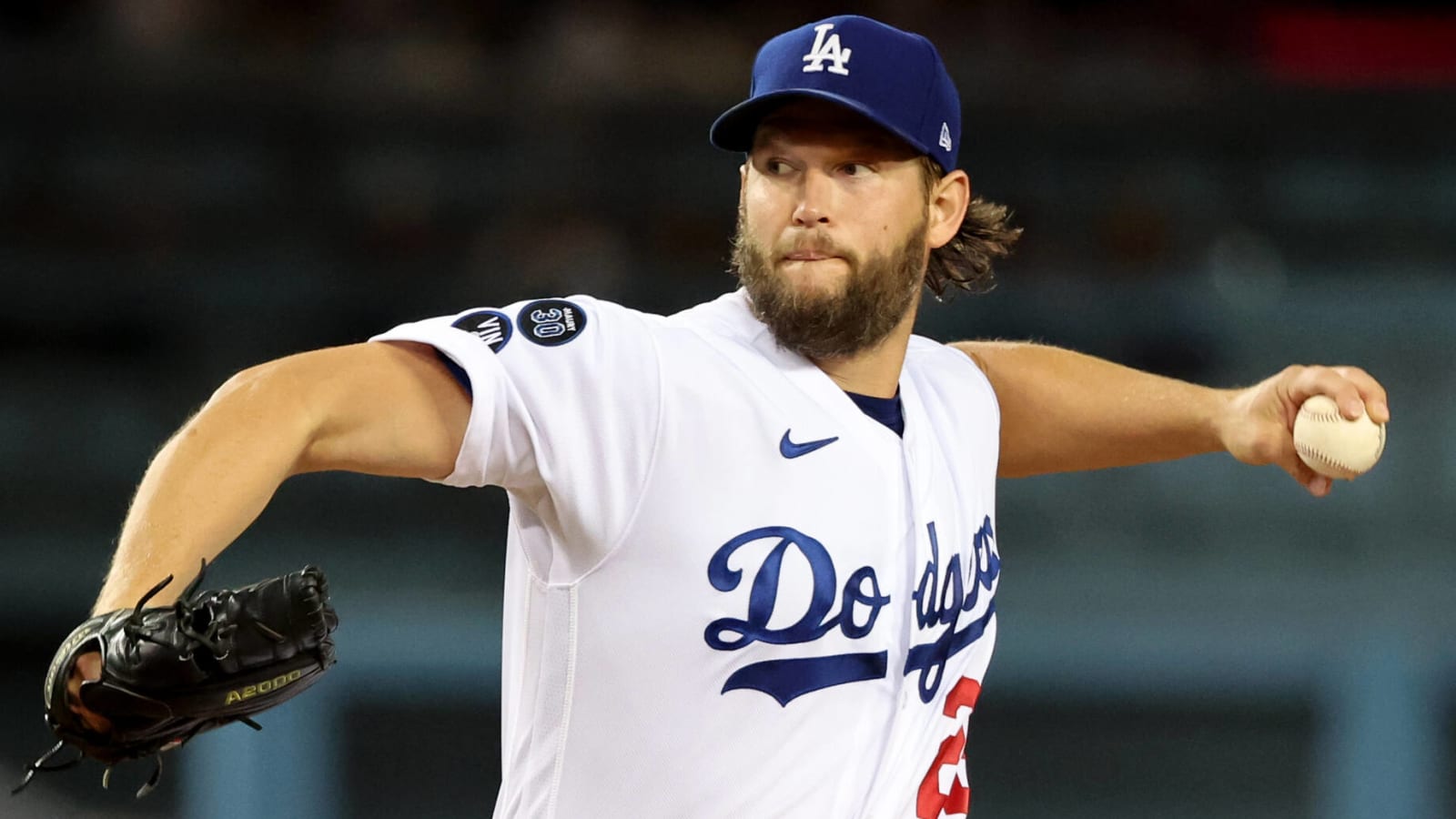 What Clayton Kershaw re-signing means for pitching market