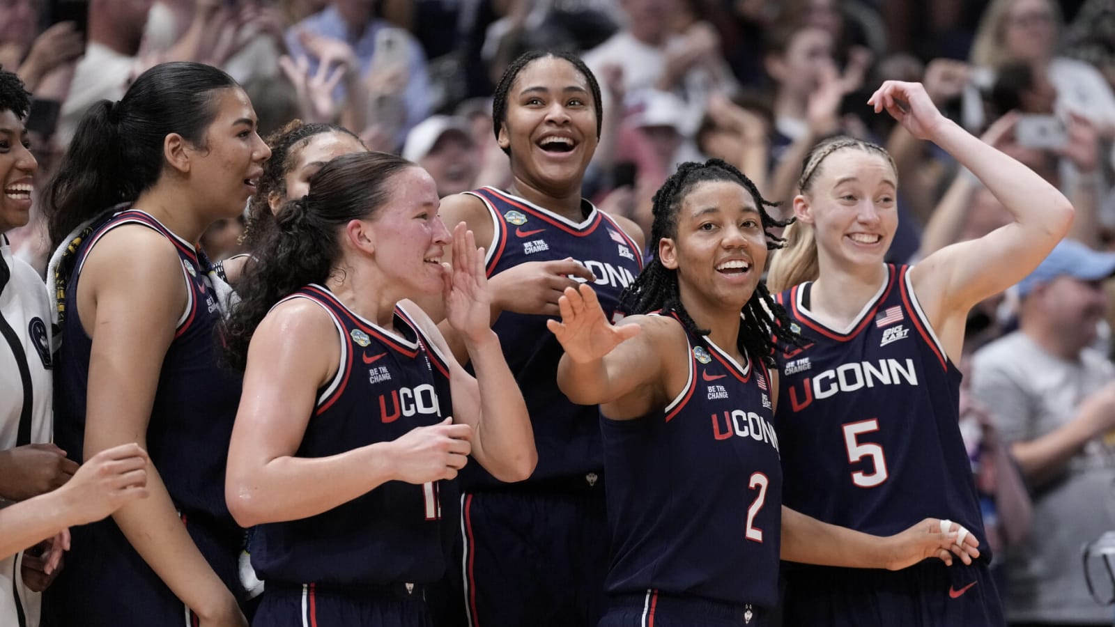 UConn roars to top of mountain in national title win