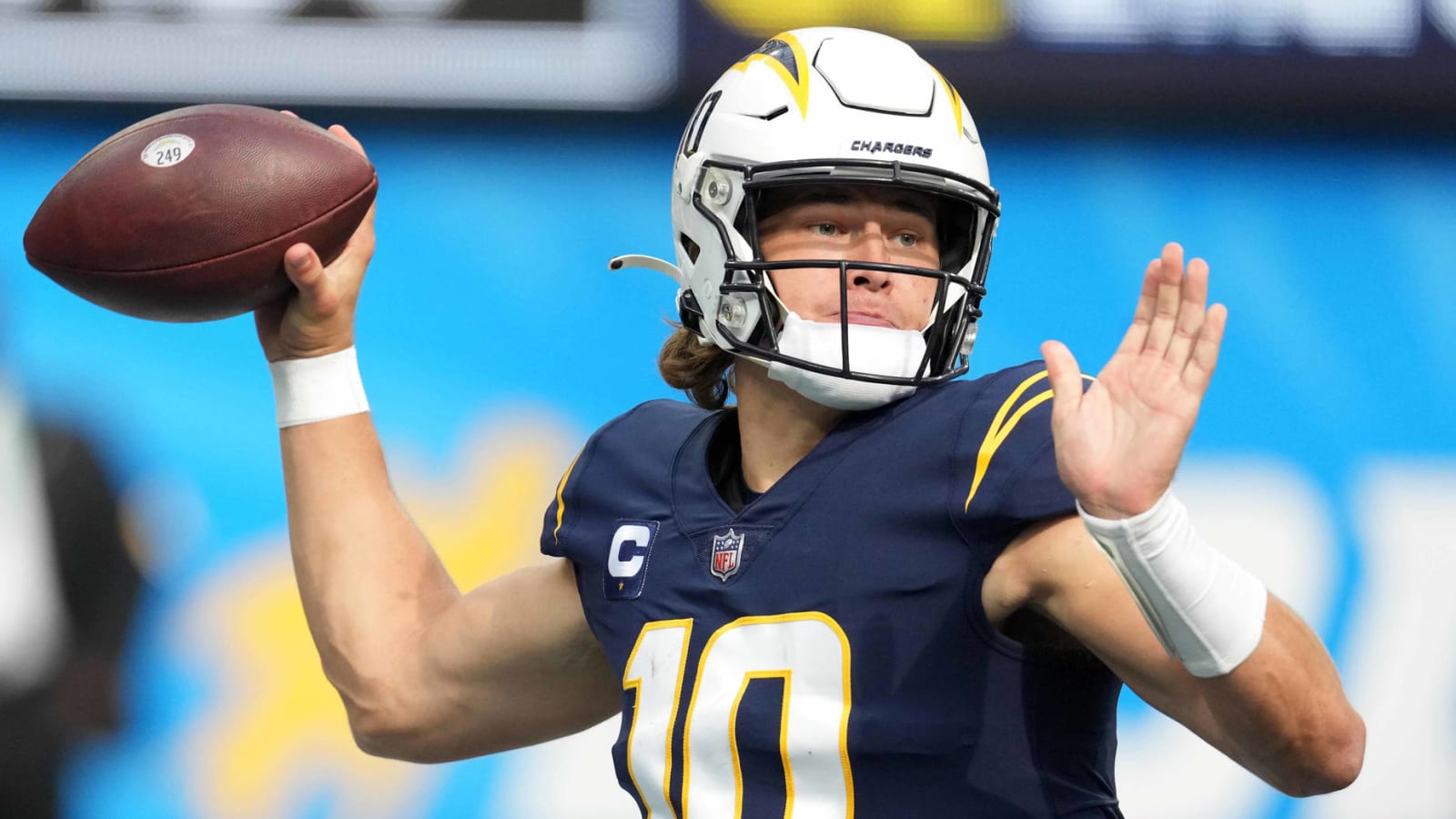 Los Angeles Chargers at Philadelphia Eagles Week 9 betting preview