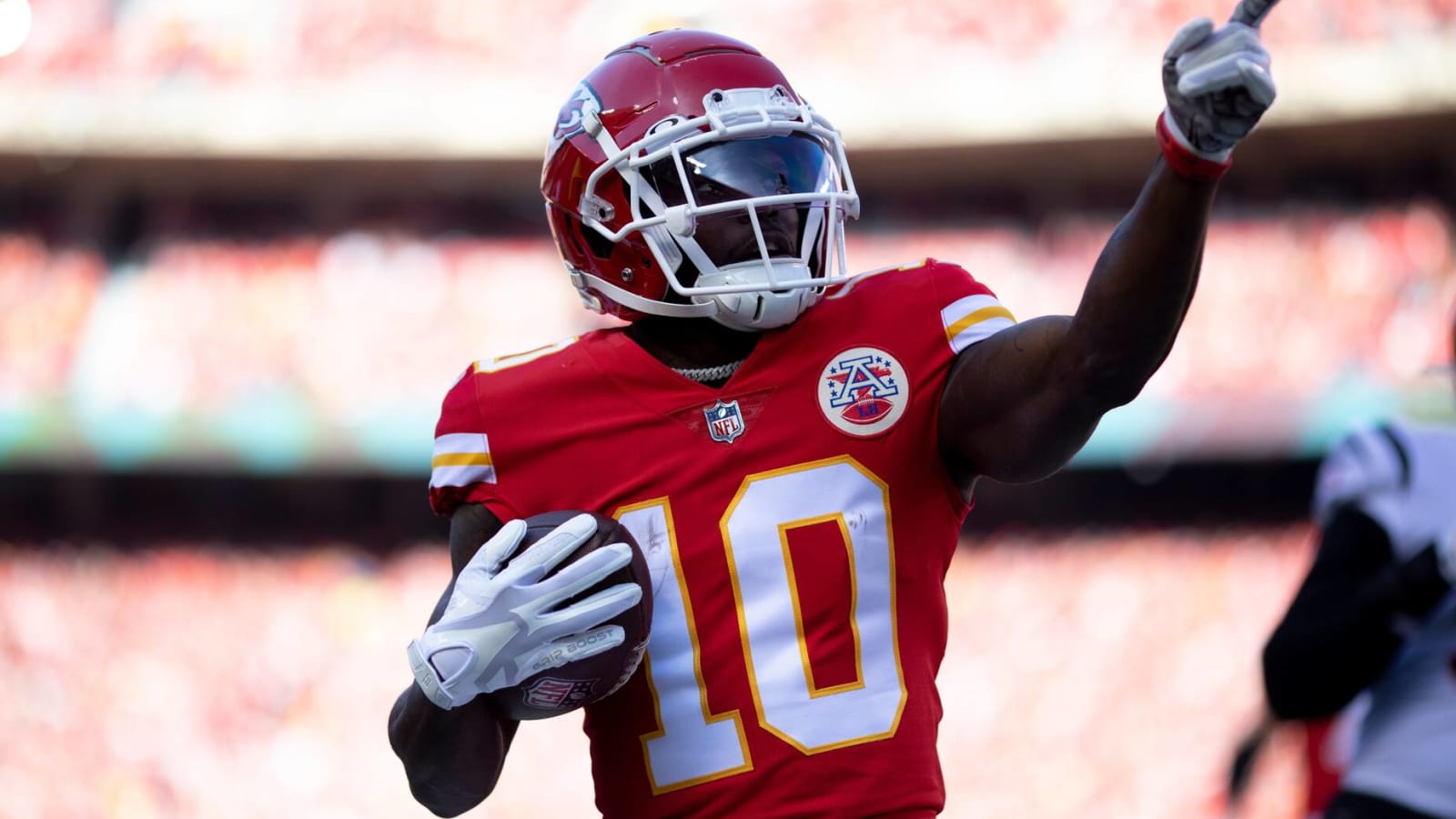 Chiefs working on extension with Tyreek Hill