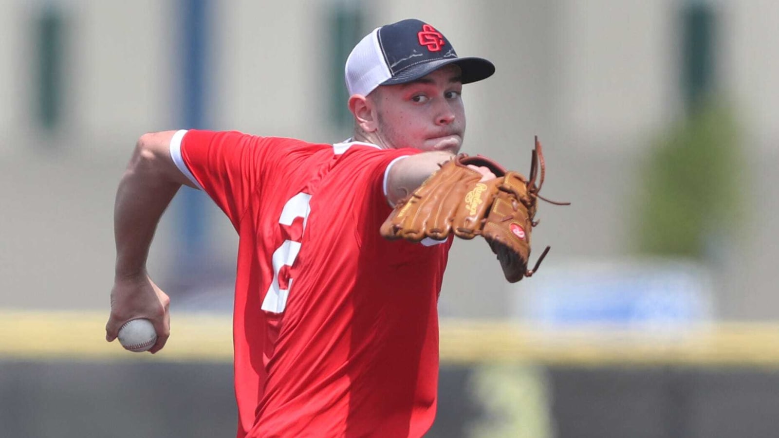 The White Sox could have a dark horse candidate to watch in this potentially valuable top prospect