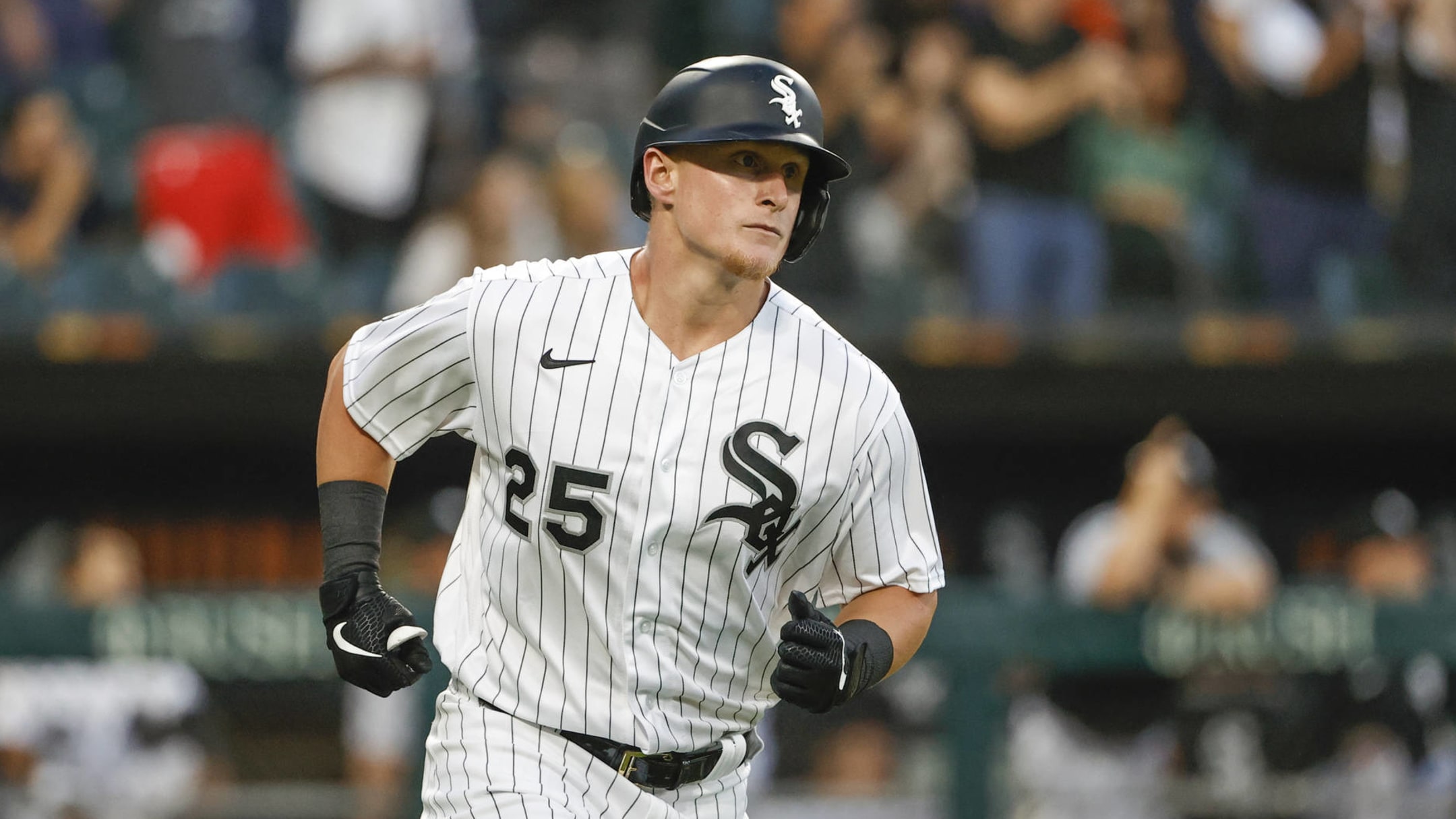 Andrew Vaughn speaks out on replacing Jose Abreu for White Sox