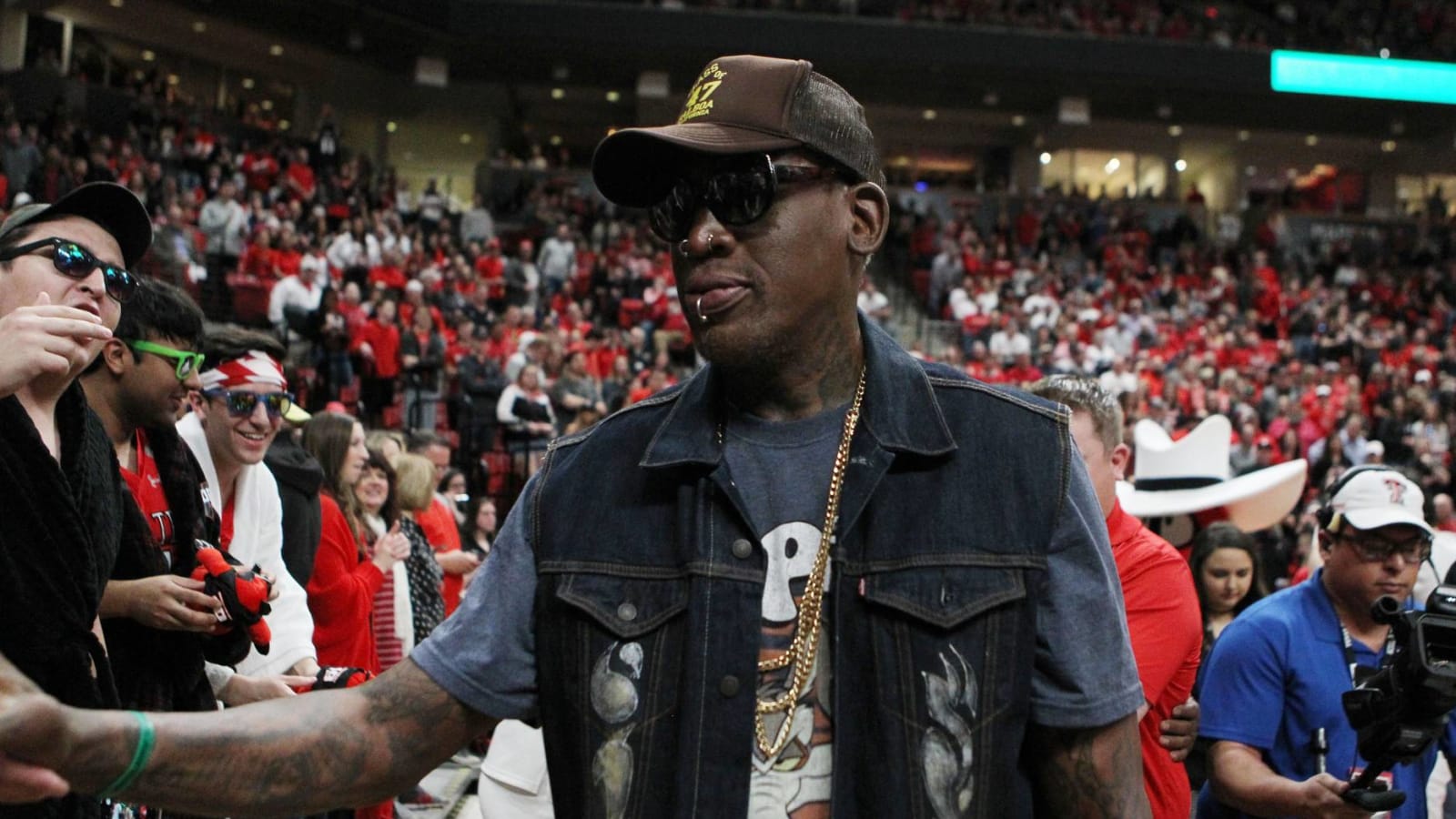 Dennis Rodman was ‘innocent’ and ‘naive’ as Pistons rookie