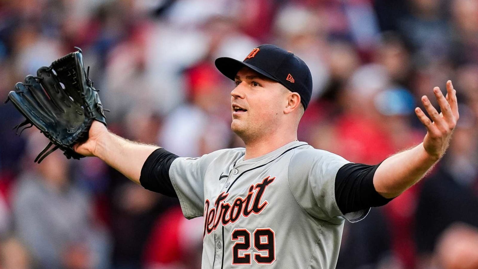 Tigers' Tarik Skubal celebrates birthday with Cy Young win