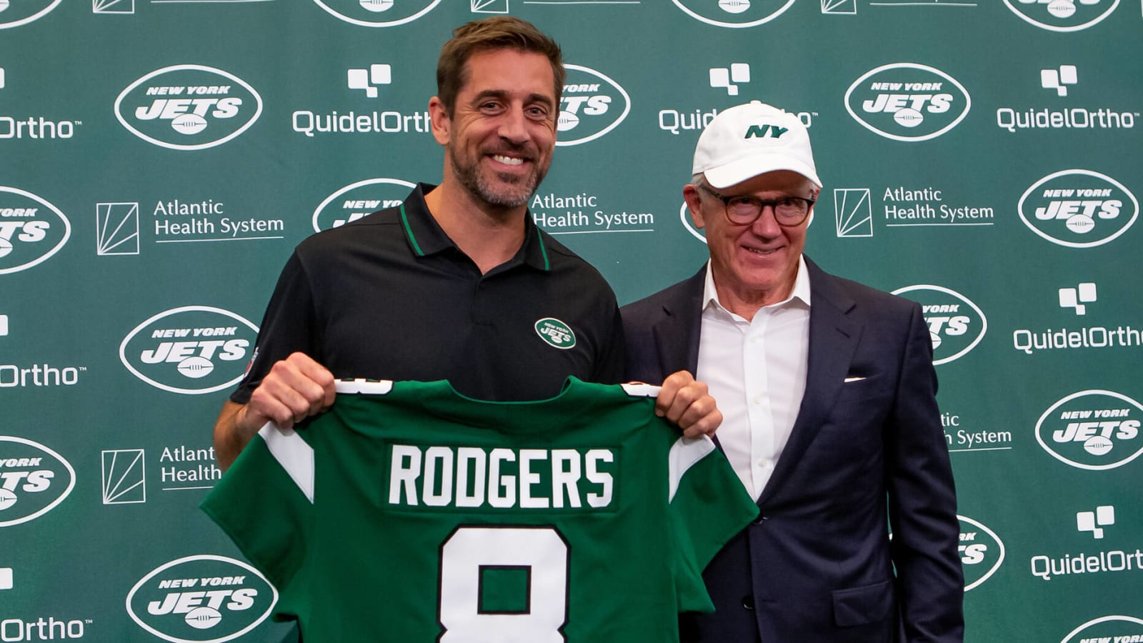 Aaron Rodgers explains why he decided to change numbers with Jets