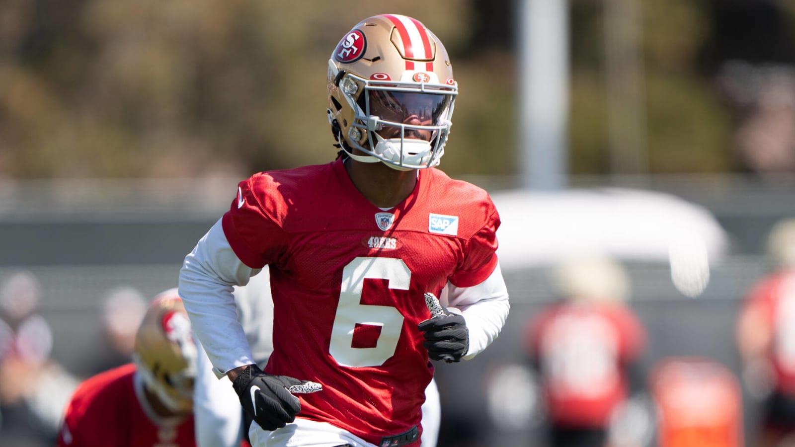 49ers WR Marcus Johnson in concussion protocol after 'unnecessary shot' from teammate Fred Warner