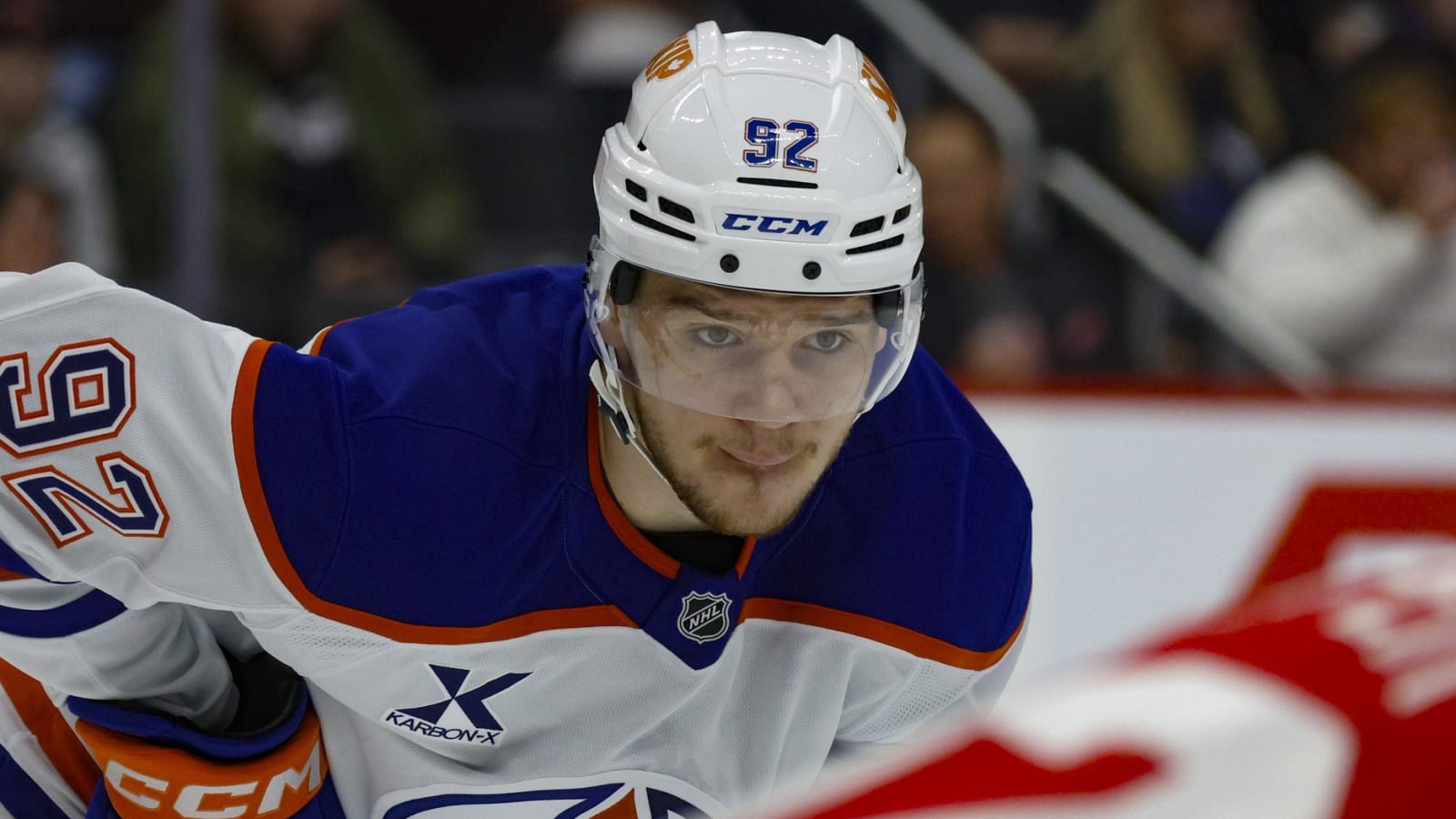 Oilers fans react to Vasily Podkolzin’s fight with Jeremy Lauzon