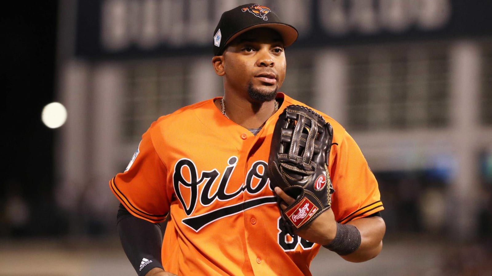 Orioles add top prospects Yusniel Diaz, DL Hall to player pool