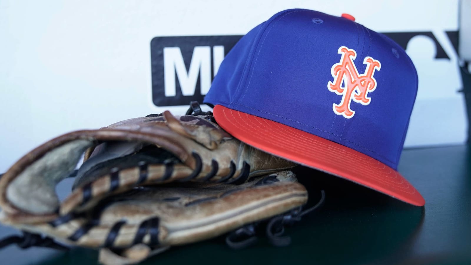 Mets have COVID-19 cases; games vs. Marlins, Yanks postponed 