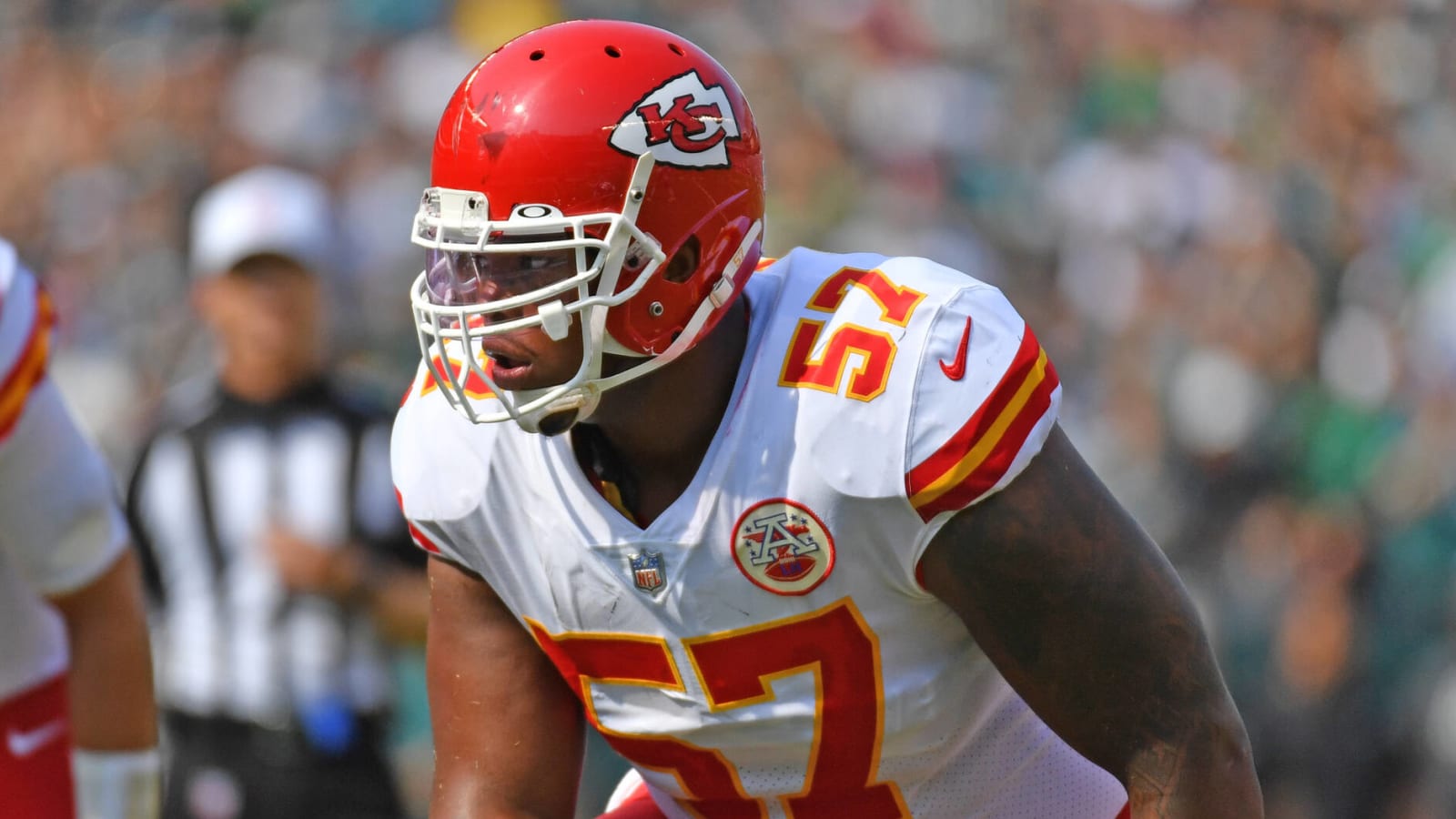 Chiefs OT Orlando Brown Jr. reports to training camp